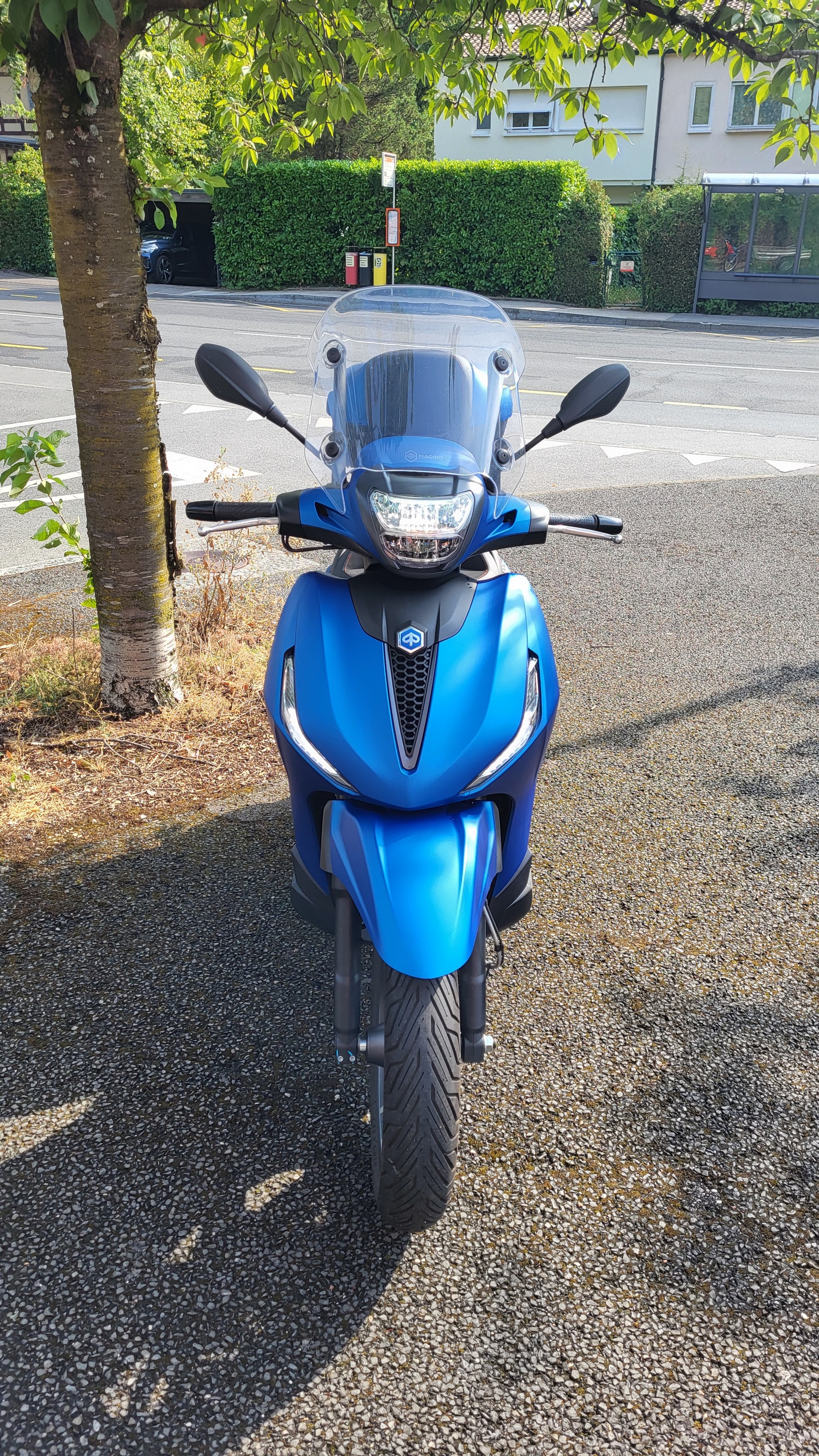 PIAGGIO Beverly 400 Sport-image-0