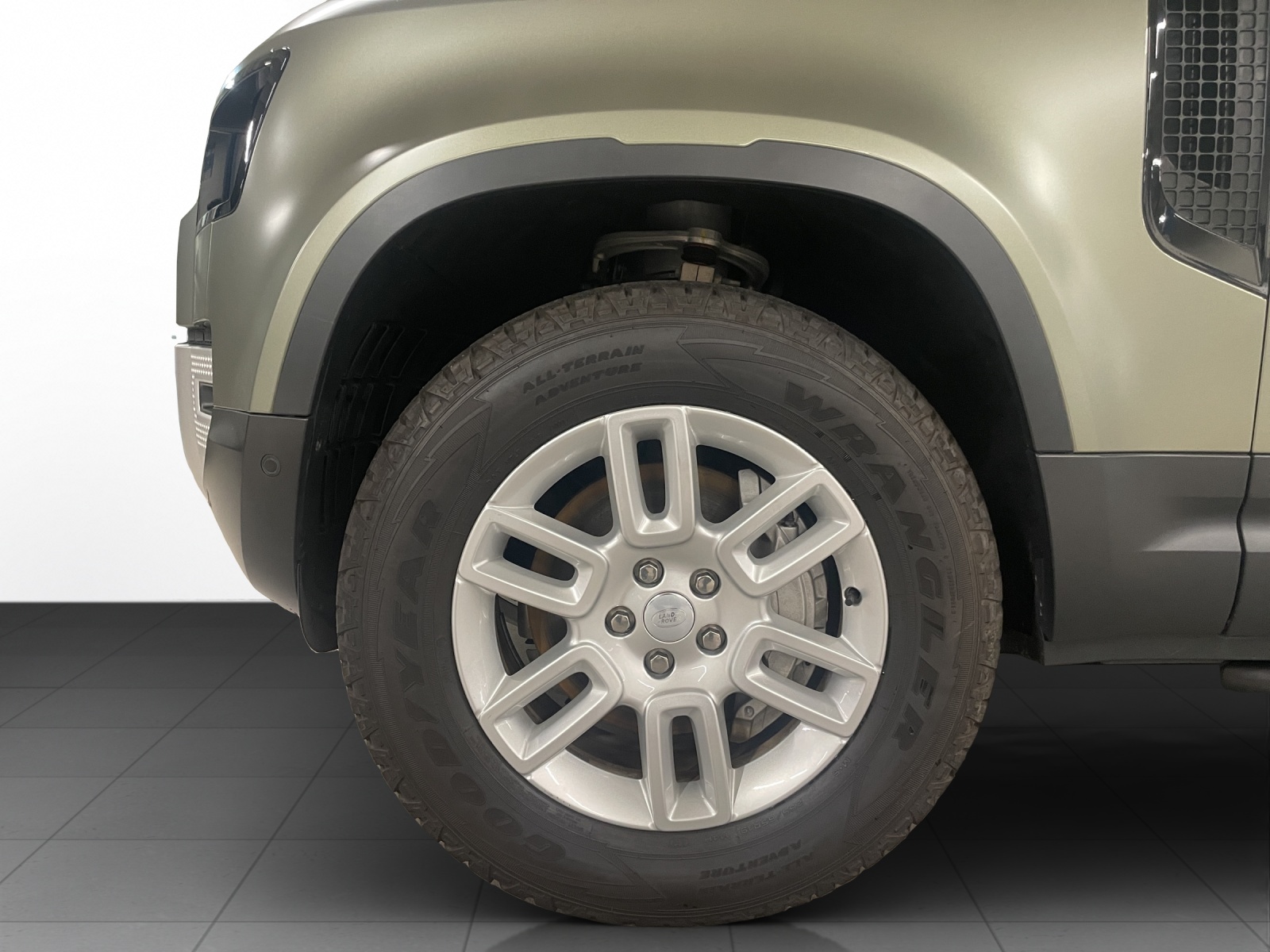 LAND ROVER Defender 110 P400 I6 X-Dynamic SE 3.0 AT8-image-6