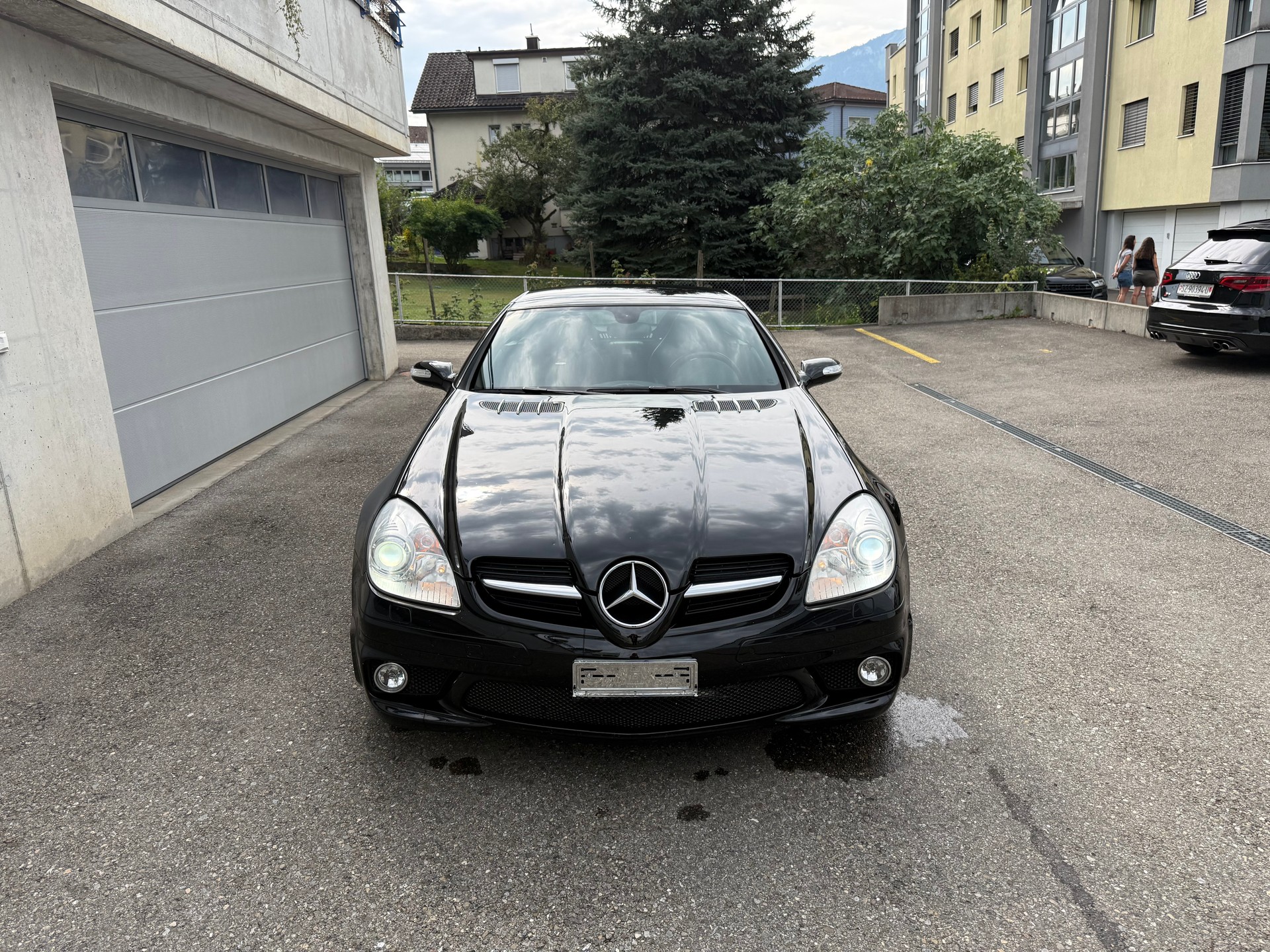 MERCEDES-BENZ SLK 55 AMG 7G-Tronic-showroom-element-2