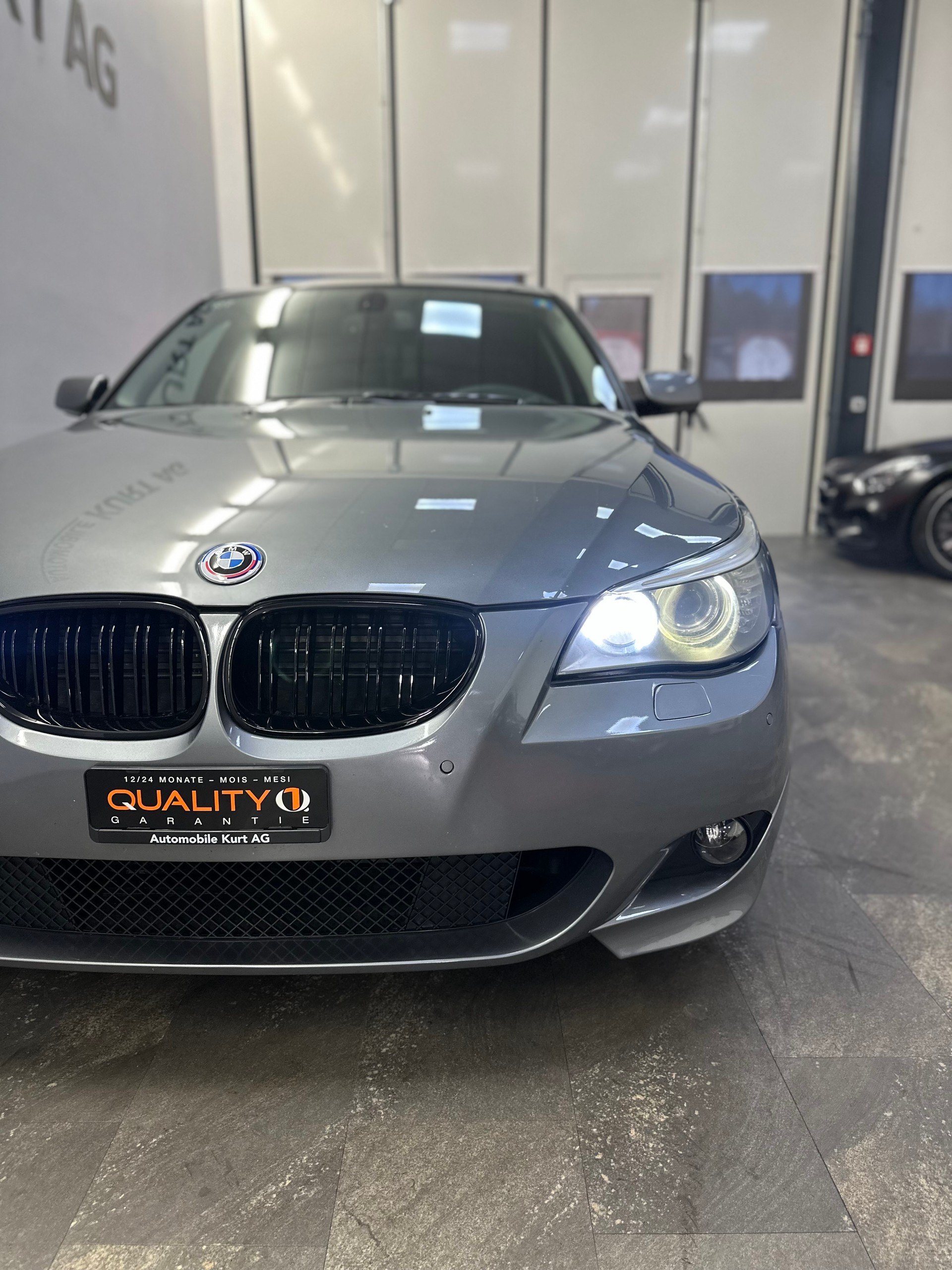 BMW 525d Steptronic-image-8