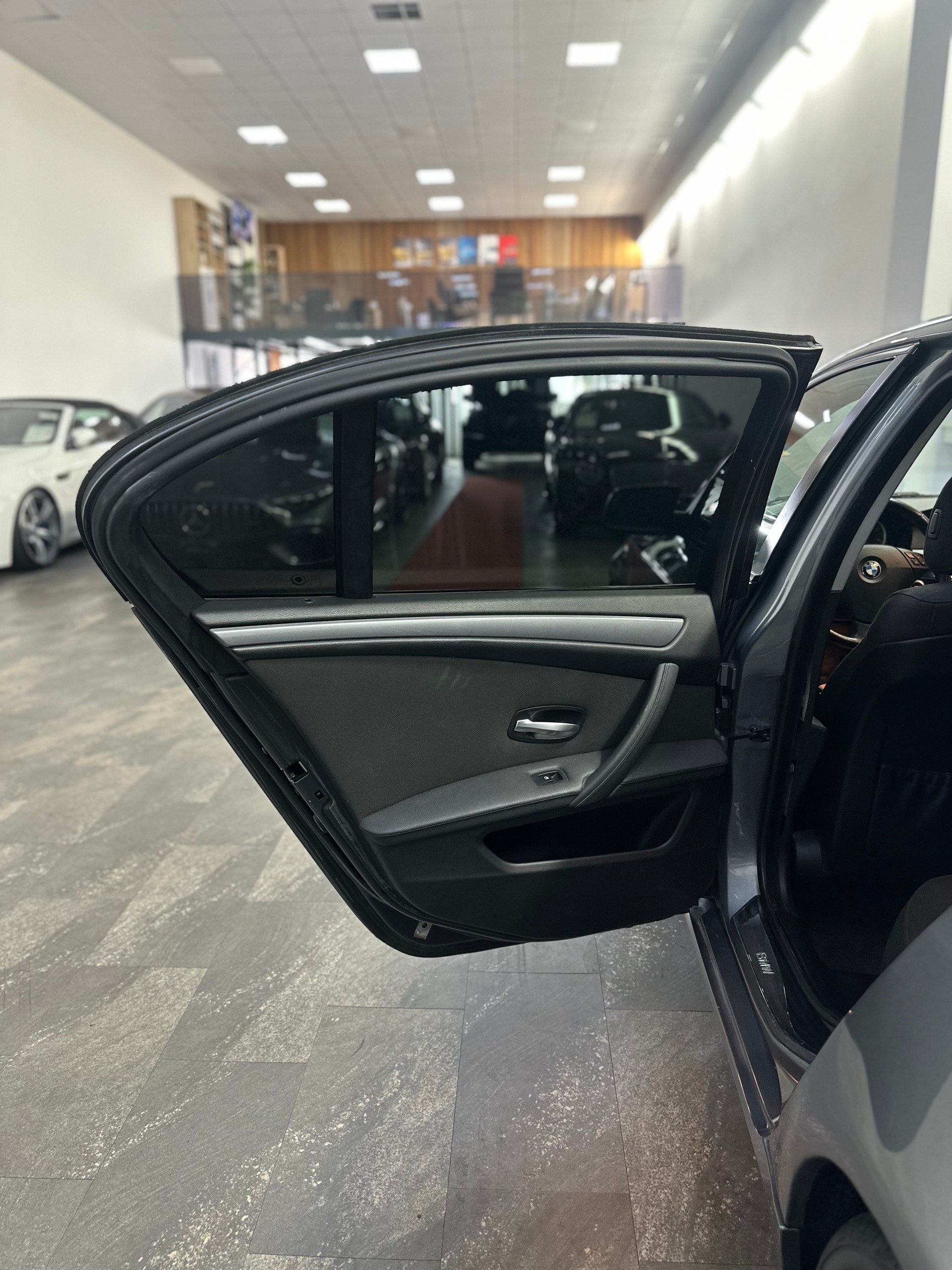 BMW 525d Steptronic-image-17