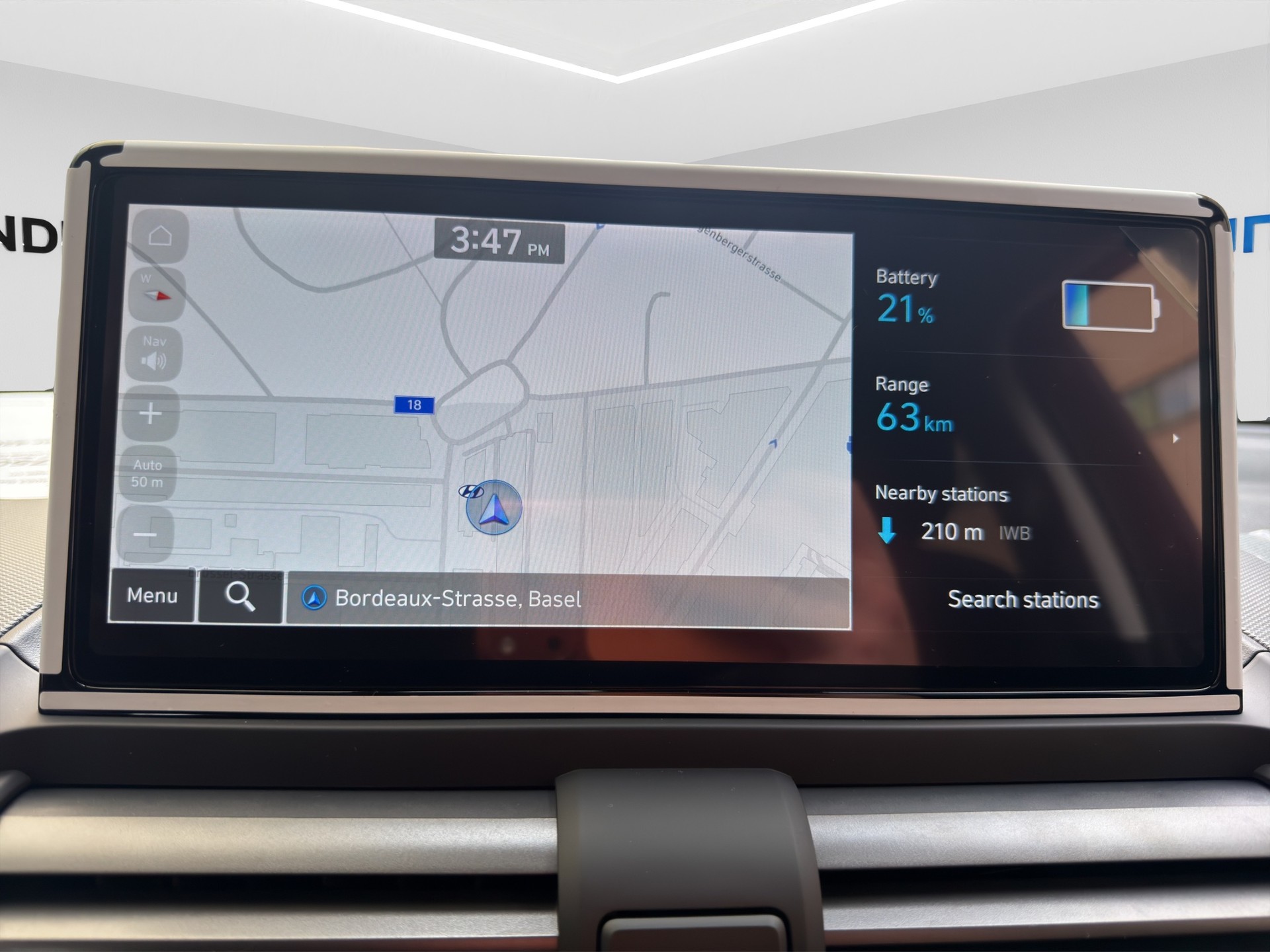 HYUNDAI Inster 49kWh Amplia-image-14