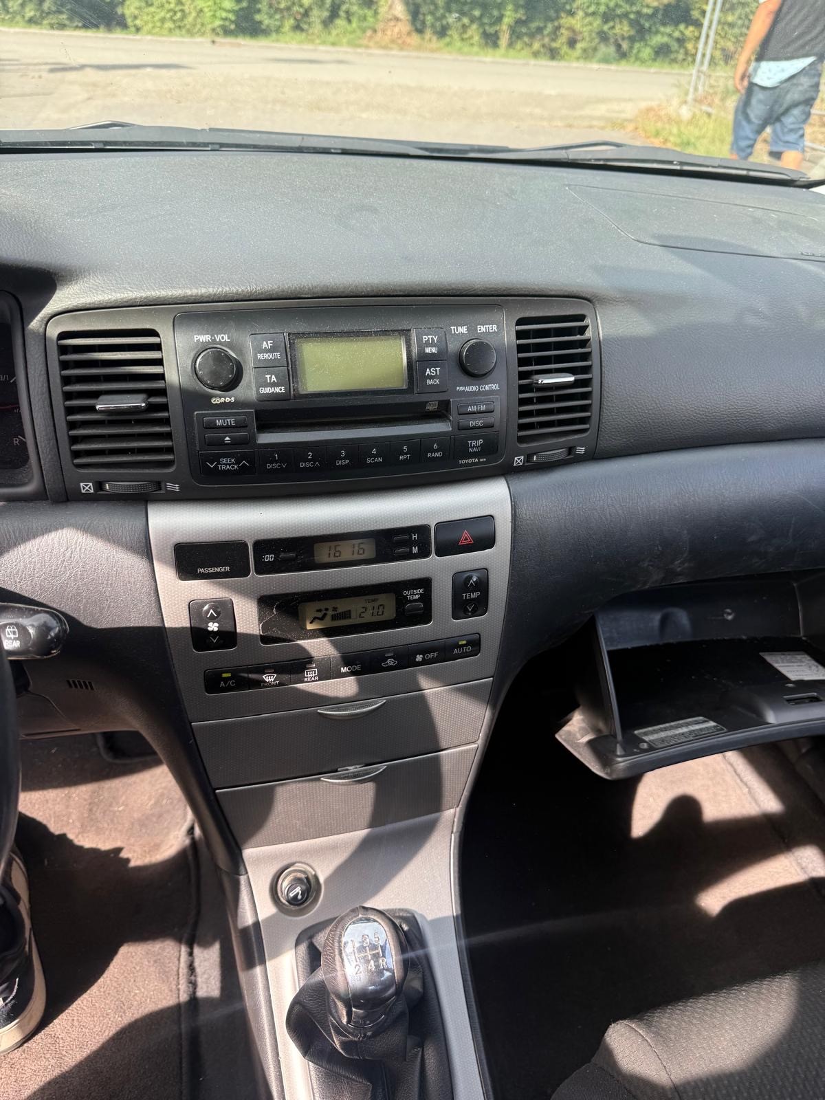 TOYOTA Corolla 1.4 D4D L.Sol Dynamic-image-8