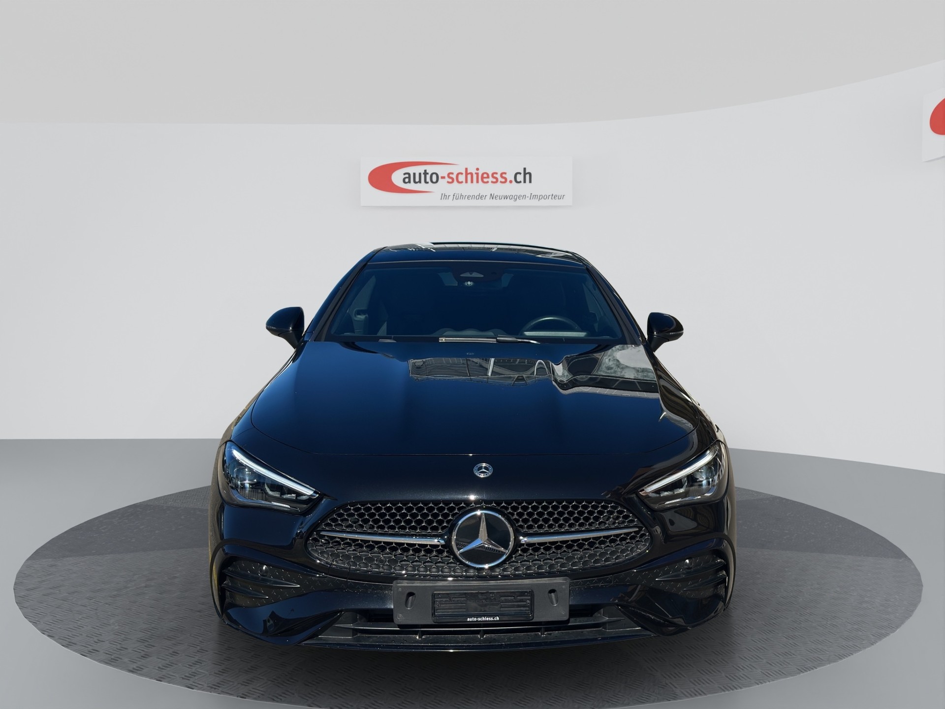 MERCEDES-BENZ CLE 200 Coupé AMG Line Night 9G-Tronic-showroom-element-1