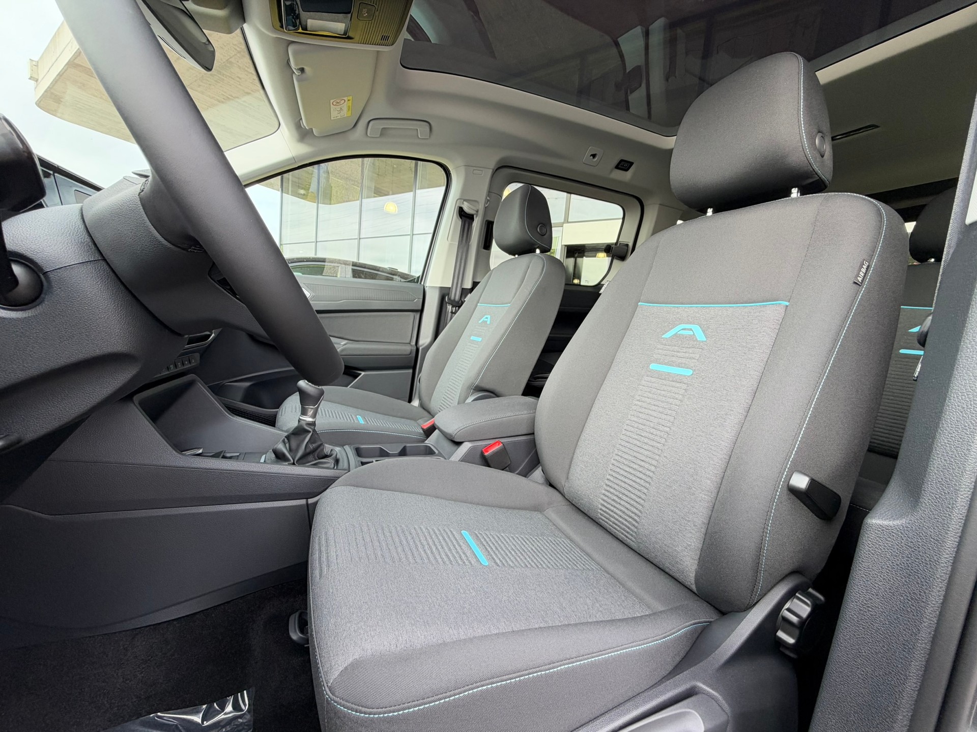 FORD Grand Tourneo Connect 2.0 EcoBlue AWD Active-image-6