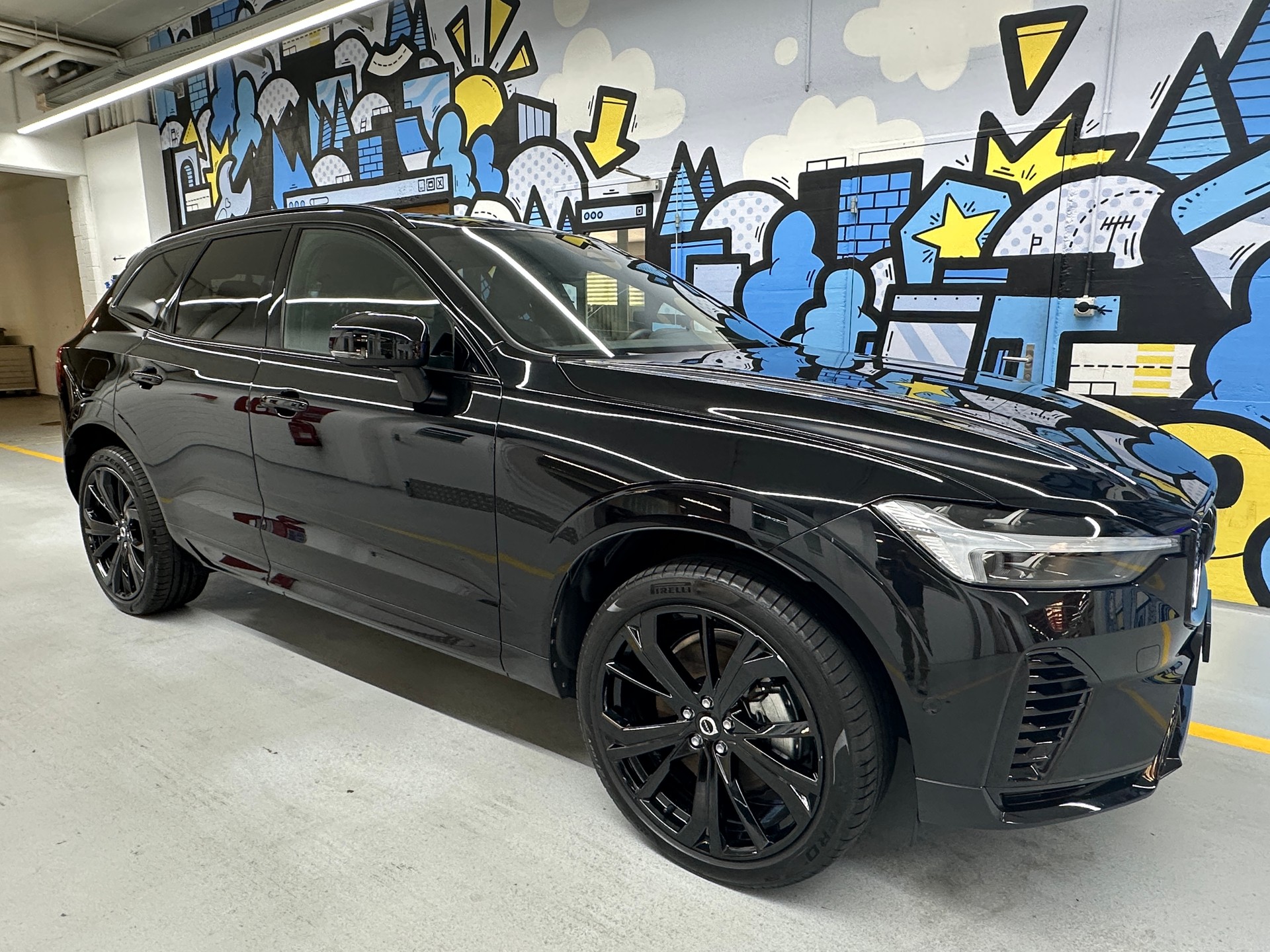 VOLVO XC60 T8 eAWD PluginHybrid Ultimate Dark Geartronic