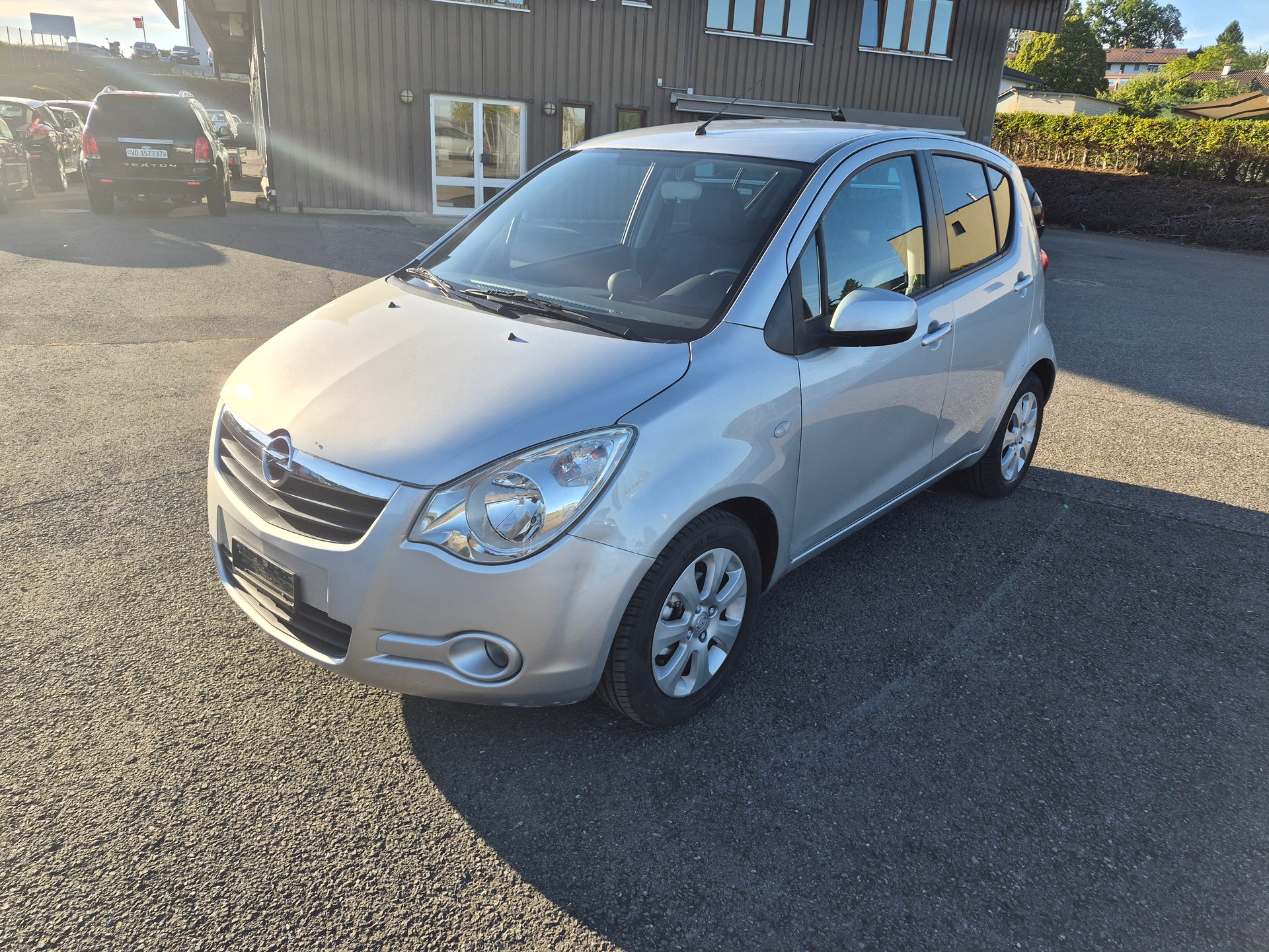 OPEL 1,2i enjoy