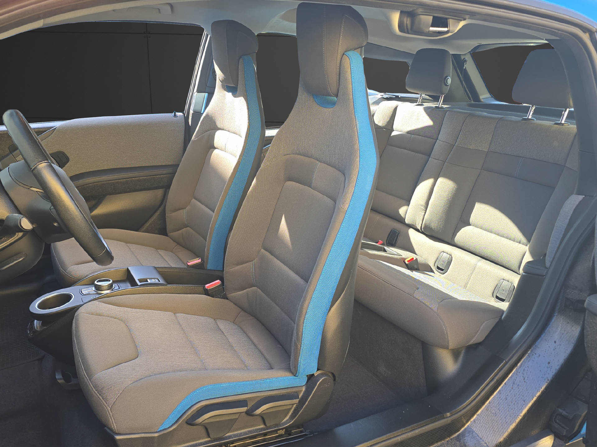 BMW i3 94 Ah ** Frisch ab MFK & 12 Monate GARANTIE **-image-8