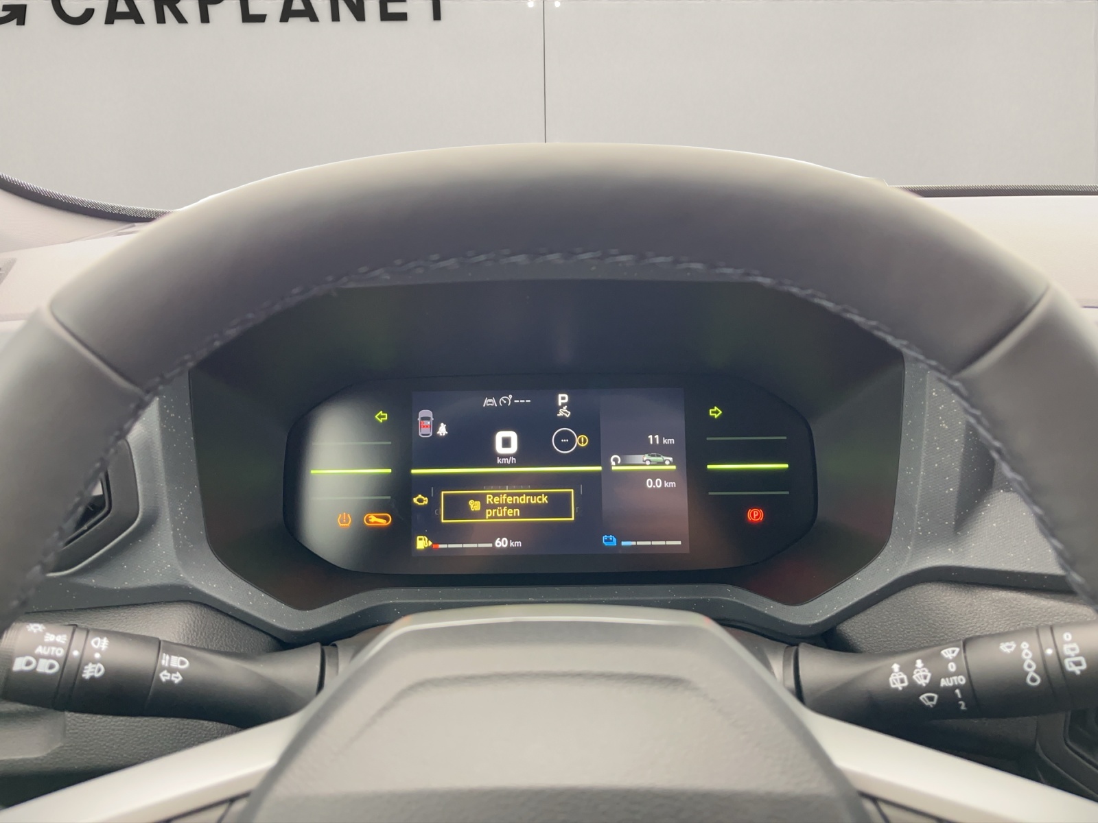 DACIA Duster 1.8 Hybrid Journey-image-10