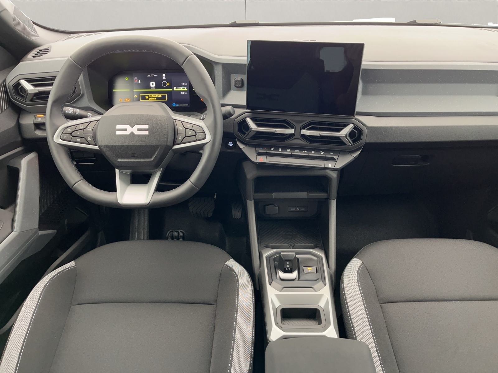 DACIA Duster 1.8 Hybrid Journey-image-8
