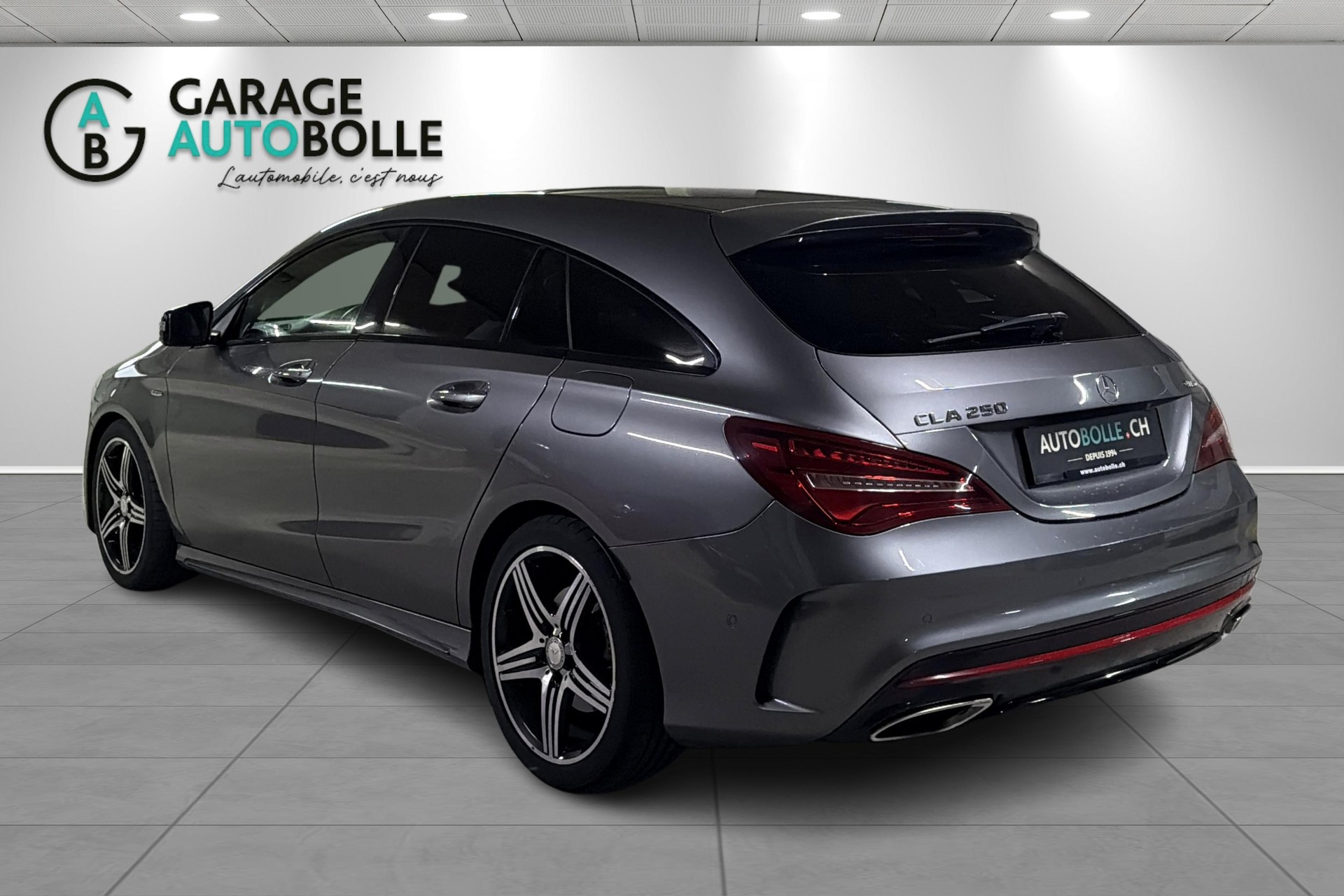 MERCEDES-BENZ CLA Shooting Brake 250 Sport 7G-DCT 4Matic-image-4