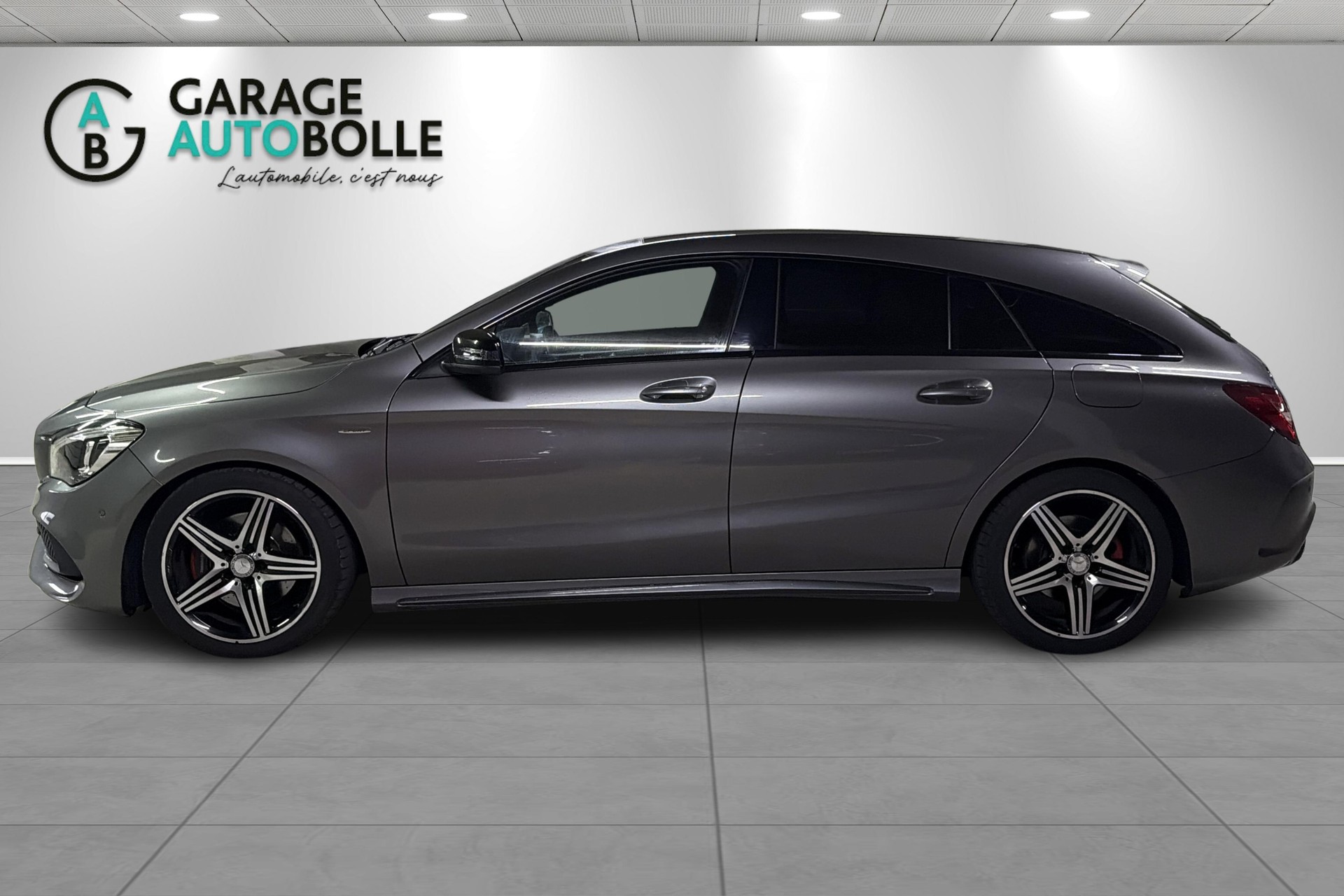 MERCEDES-BENZ CLA Shooting Brake 250 Sport 7G-DCT 4Matic-image-6