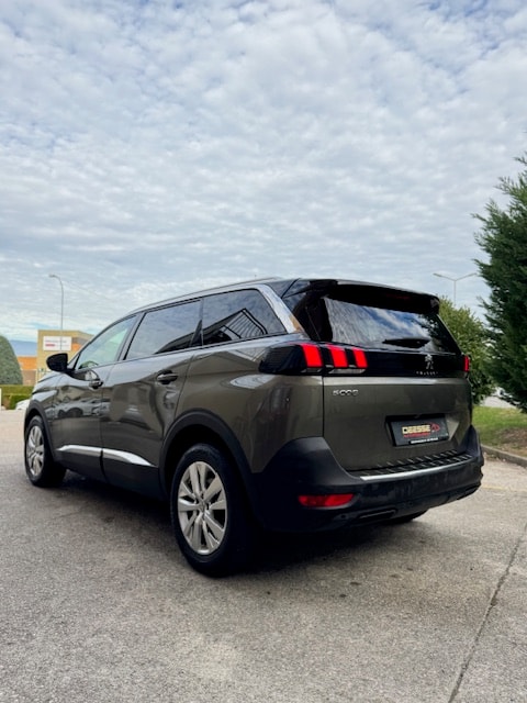 PEUGEOT 5008 1.2 Pure Tech Active-showroom-element-3