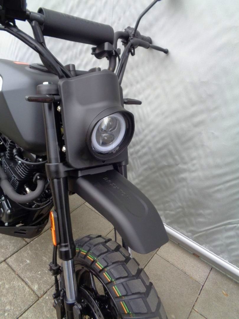 BRIXTON Crossfire 125 XS CBS-image-3
