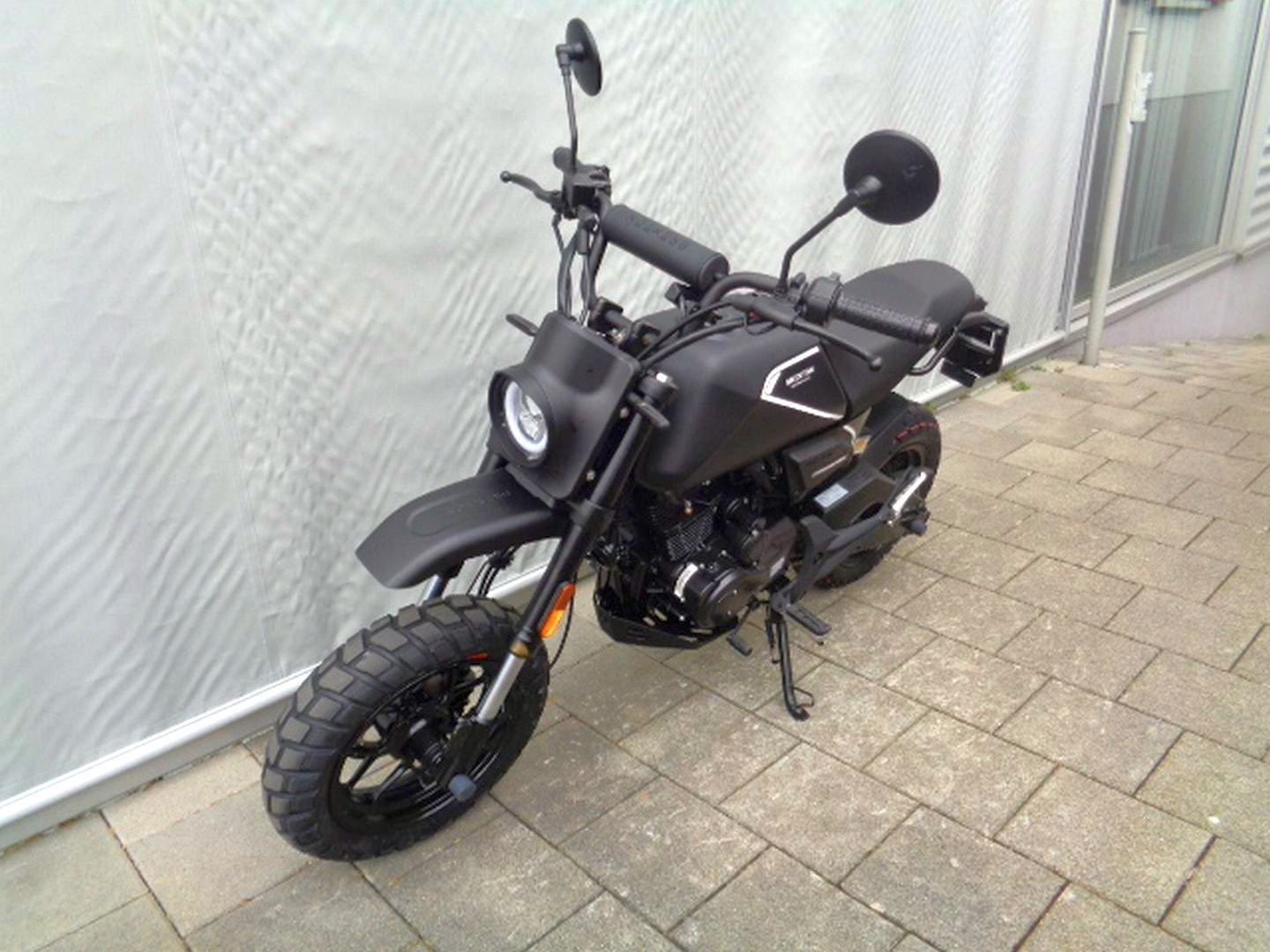 BRIXTON Crossfire 125 XS CBS-image-5