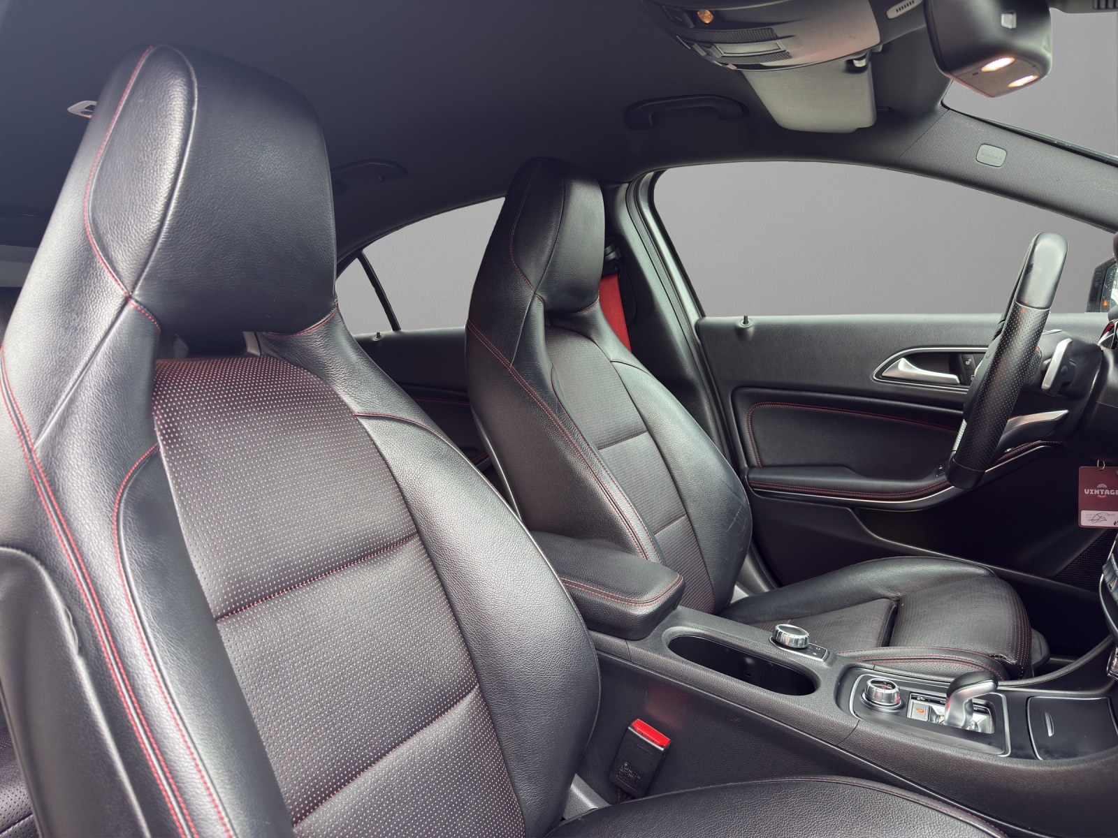 MERCEDES-BENZ A 45 AMG 4Matic Speedshift 7G-DCT-image-21