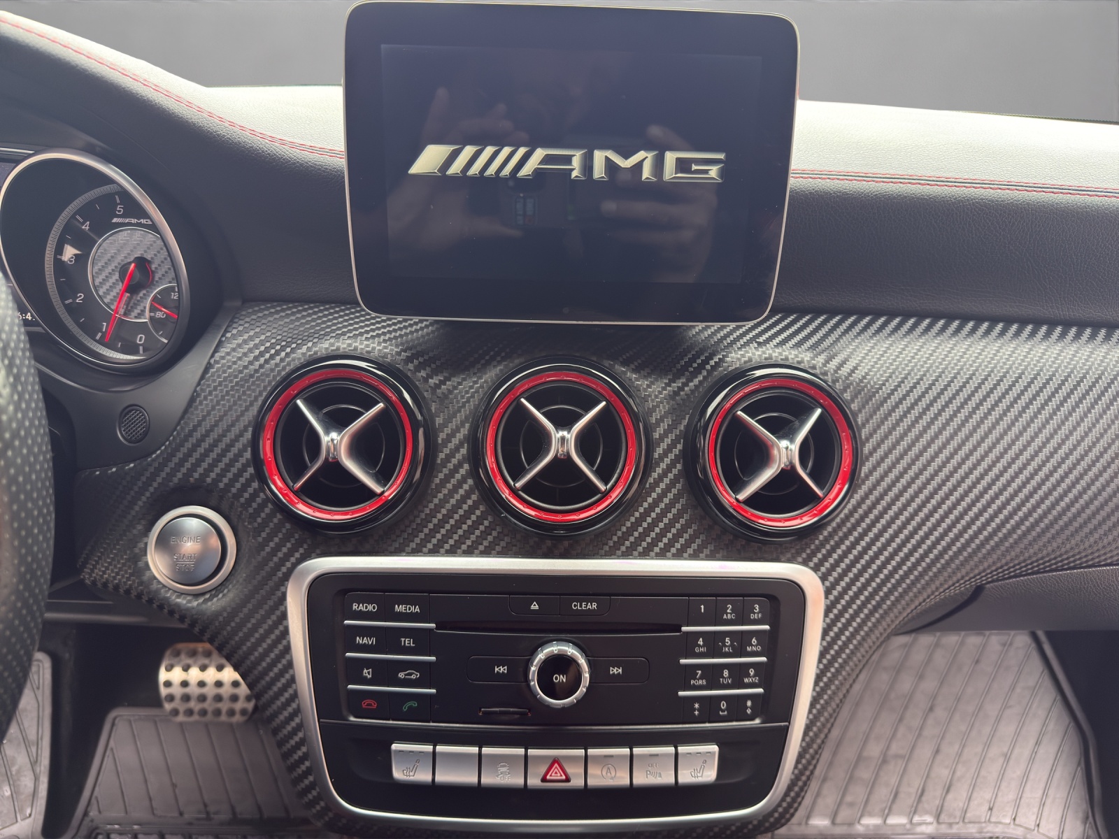 MERCEDES-BENZ A 45 AMG 4Matic Speedshift 7G-DCT-image-14