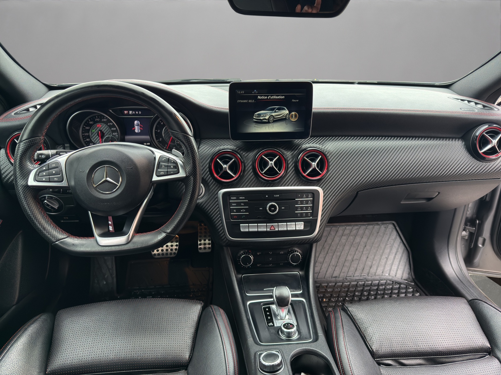 MERCEDES-BENZ A 45 AMG 4Matic Speedshift 7G-DCT-image-13