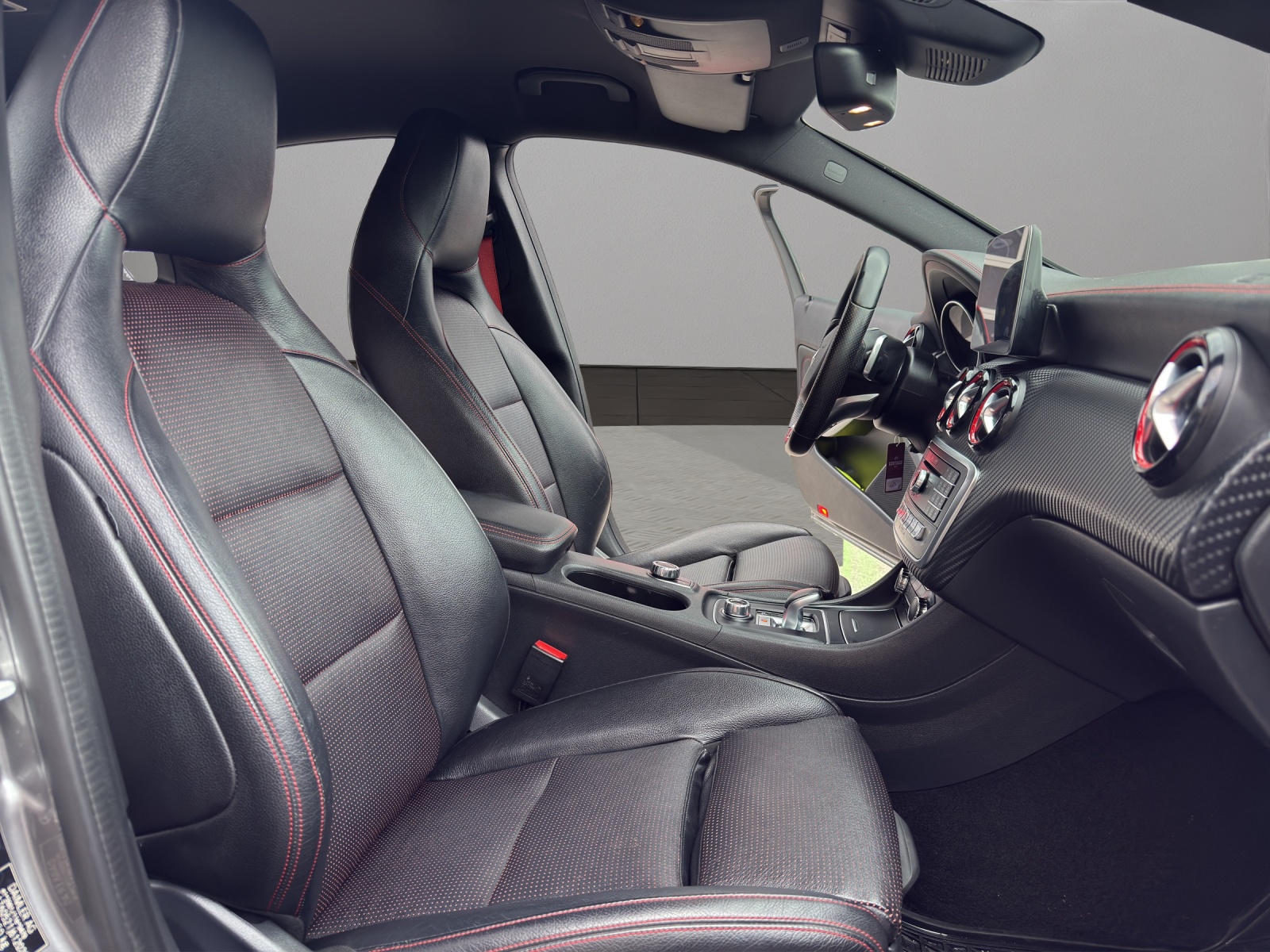 MERCEDES-BENZ A 45 AMG 4Matic Speedshift 7G-DCT-image-16