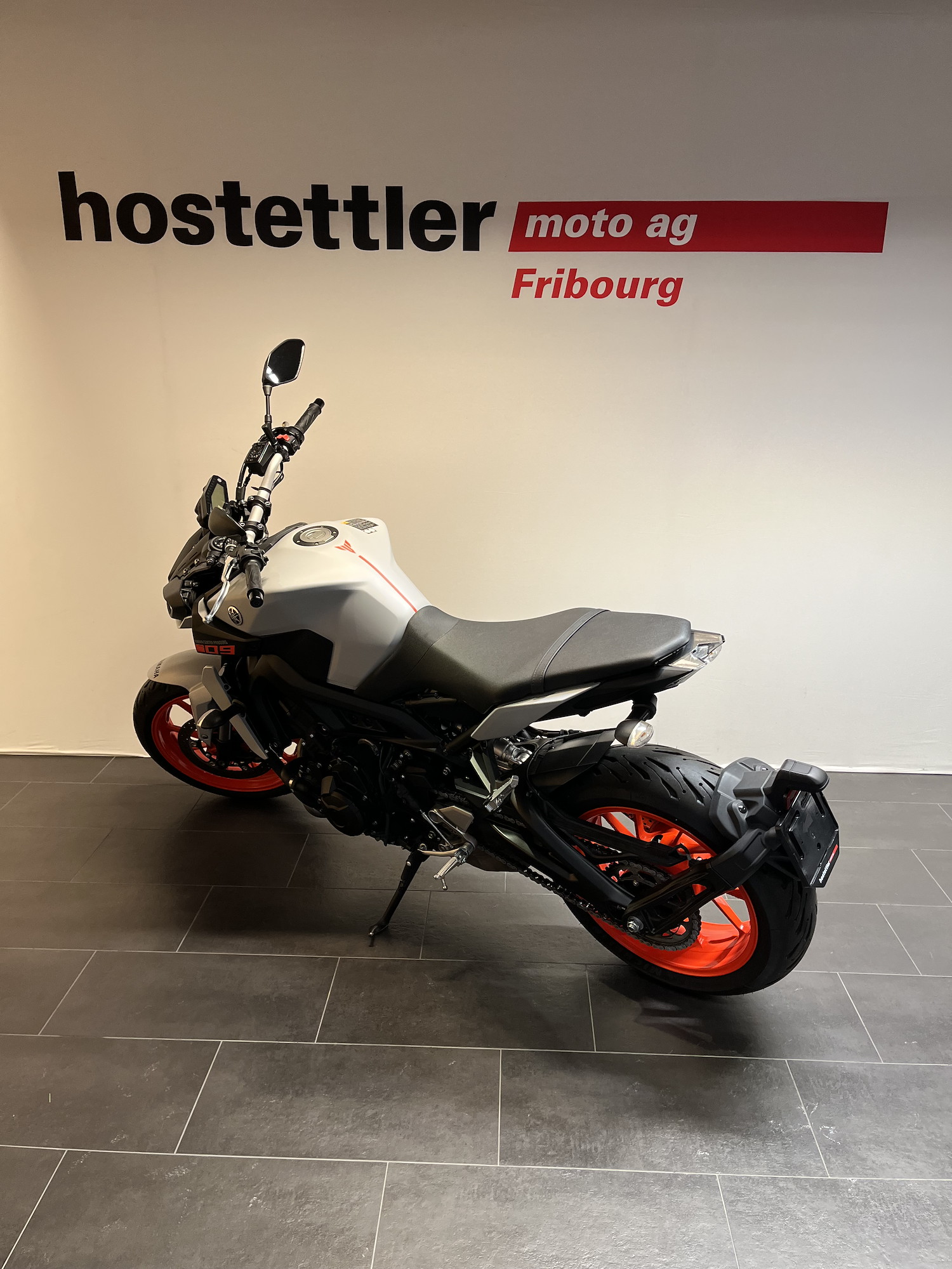 YAMAHA MT-09-image-4