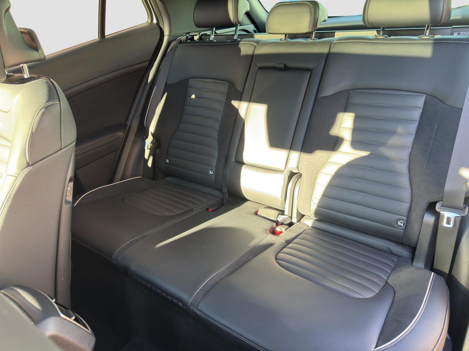 KIA Sportage 1.6 T-GDi Hybrid GT-Line-image-5