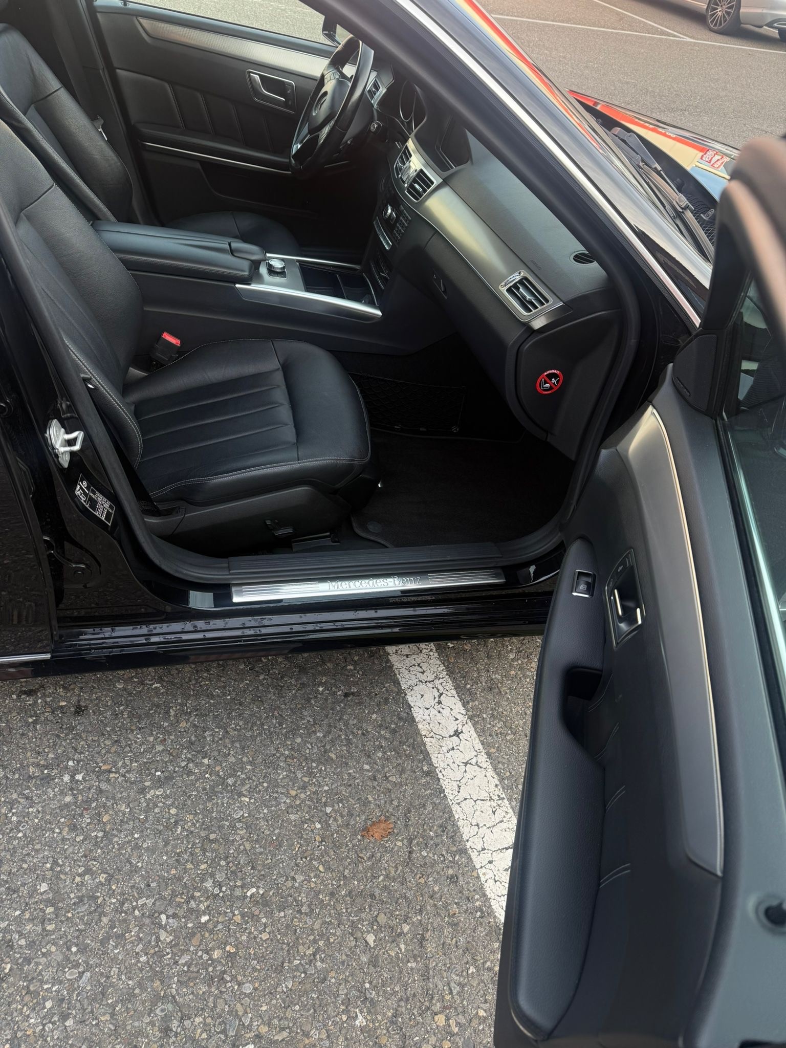 MERCEDES-BENZ E 400 Avantgarde 4Matic 7G-Tronic-image-11