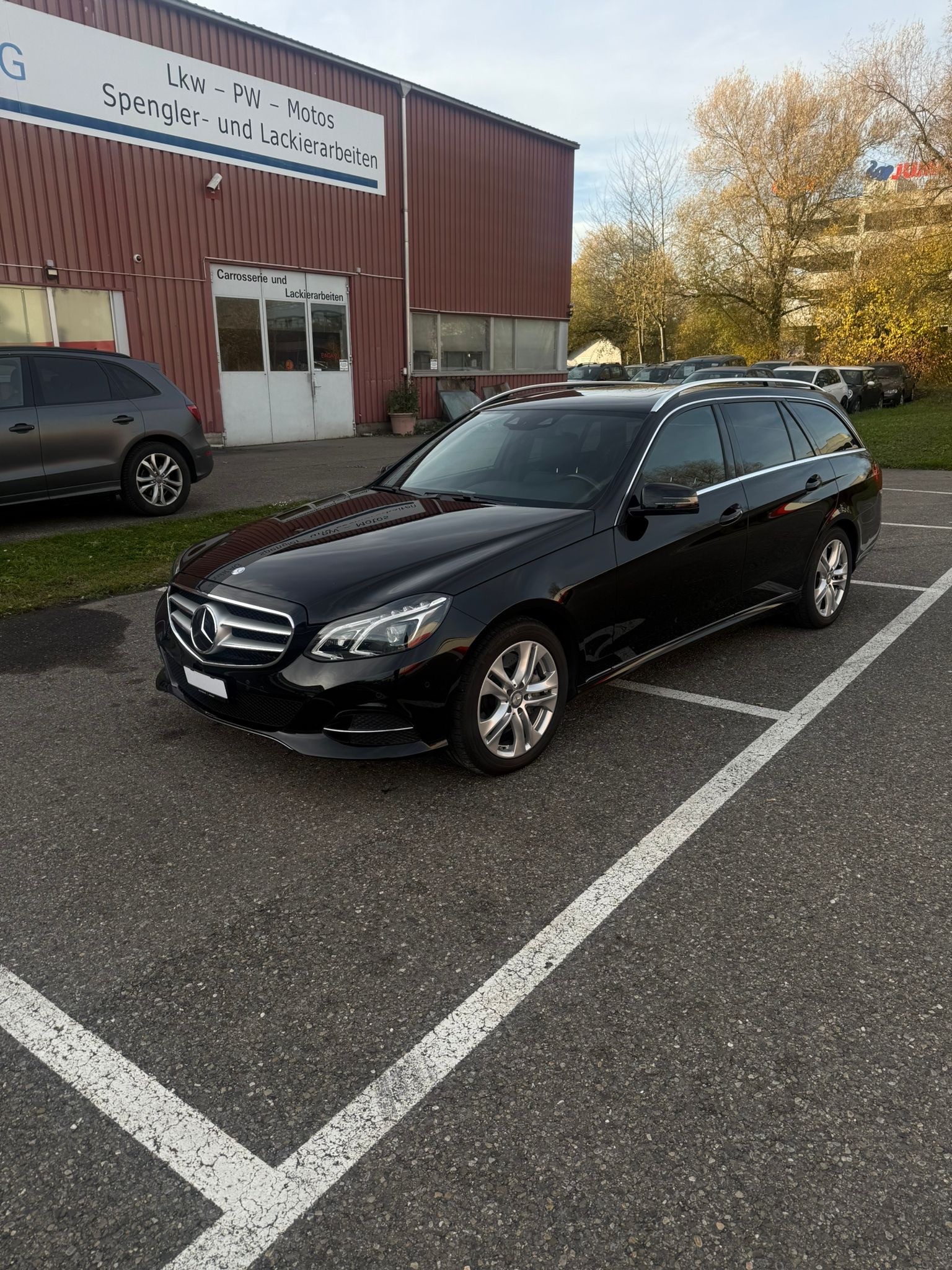 MERCEDES-BENZ E 400 Avantgarde 4Matic 7G-Tronic-image-2
