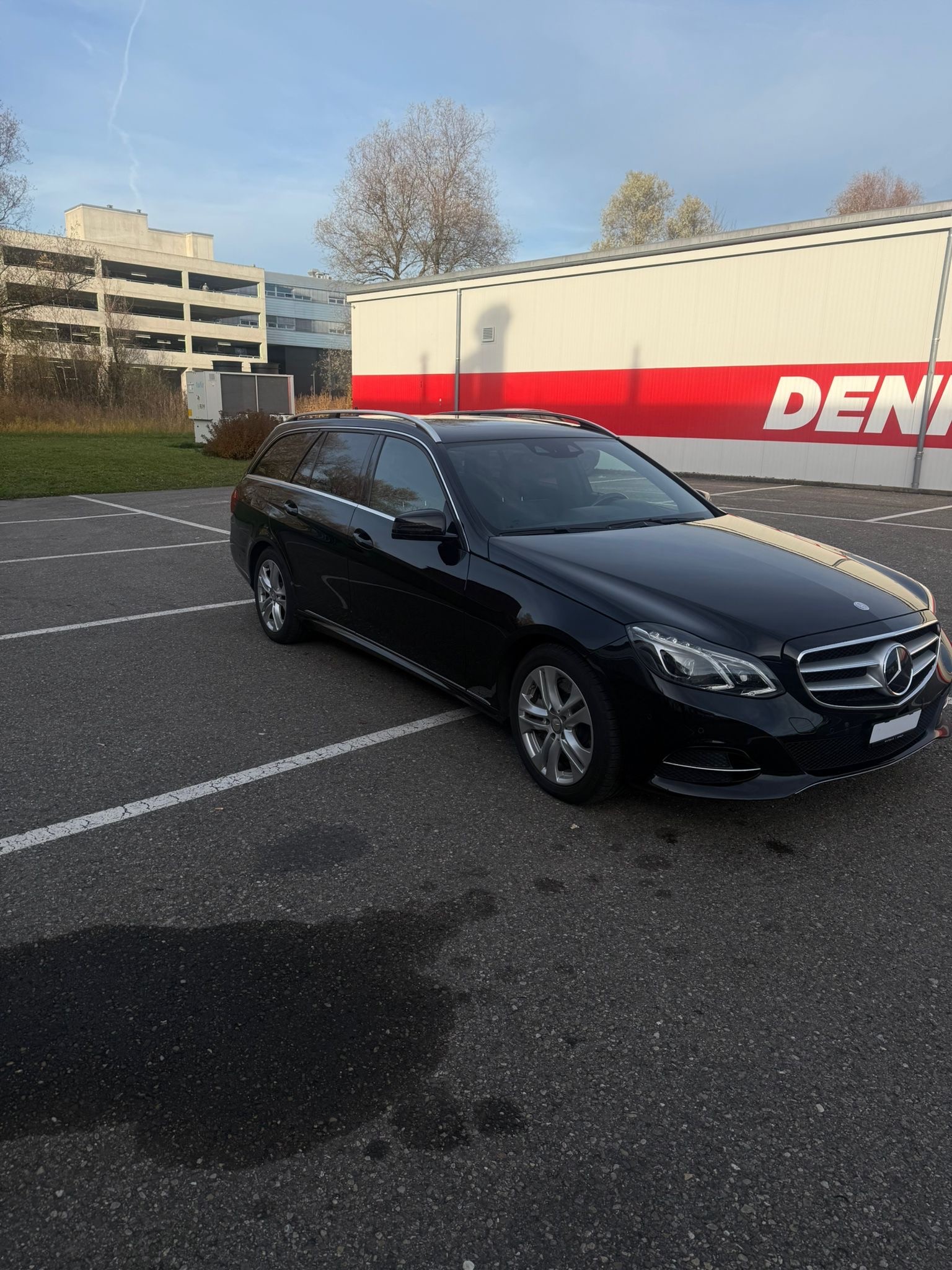 MERCEDES-BENZ E 400 Avantgarde 4Matic 7G-Tronic-image-1