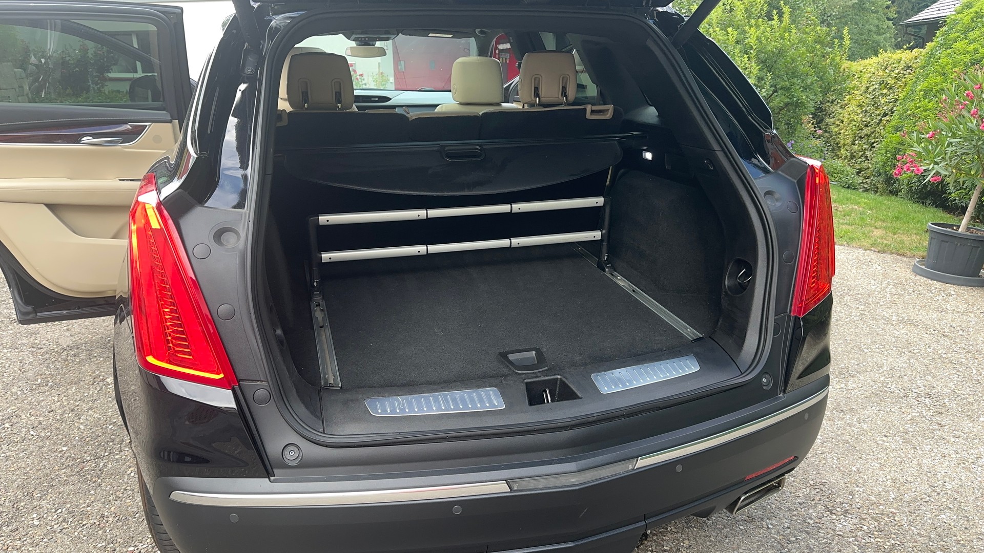 CADILLAC XT5 Crossover 3.6 Premium Automatic-image-3