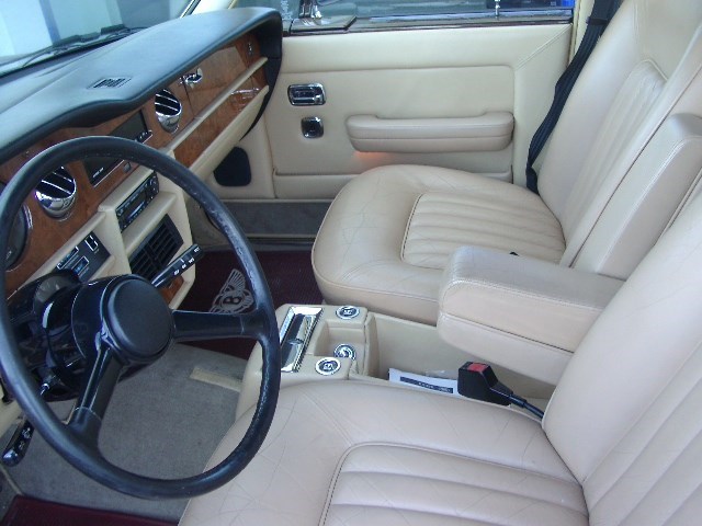 BENTLEY Mulsanne Turbo-image-4