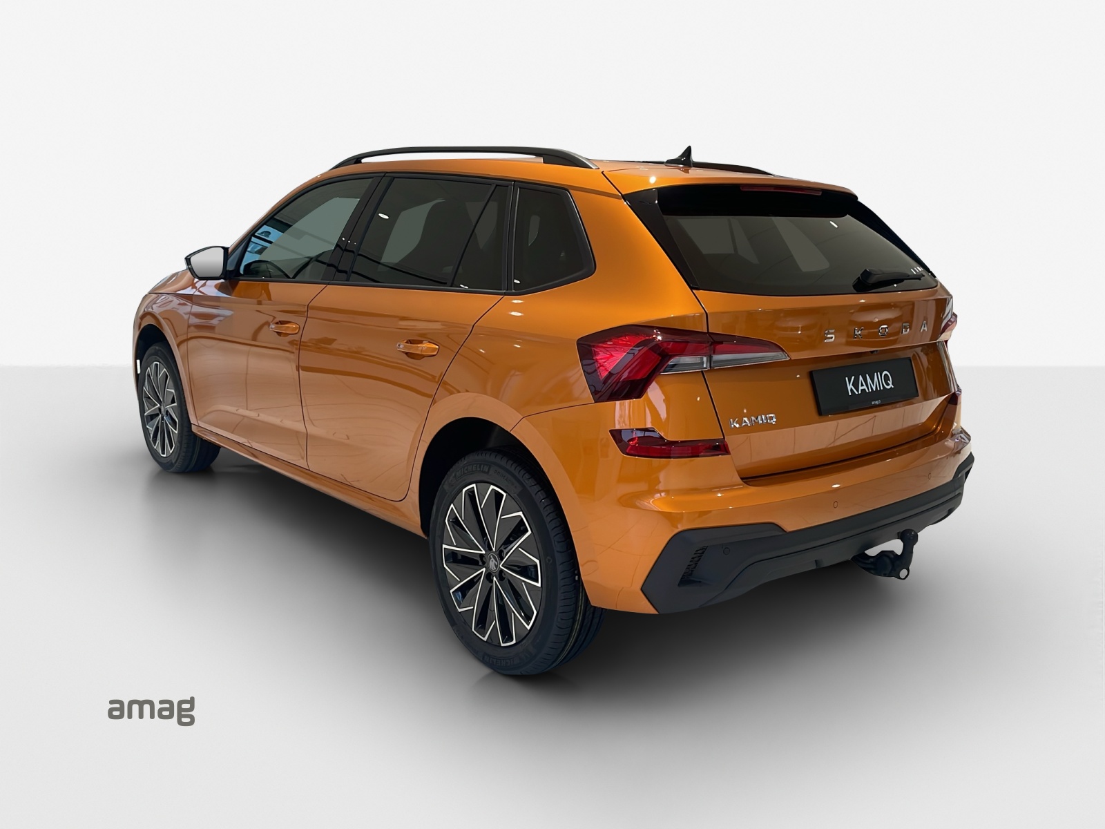 SKODA Kamiq 1.0 TSI Dynamic DSG-showroom-element-2