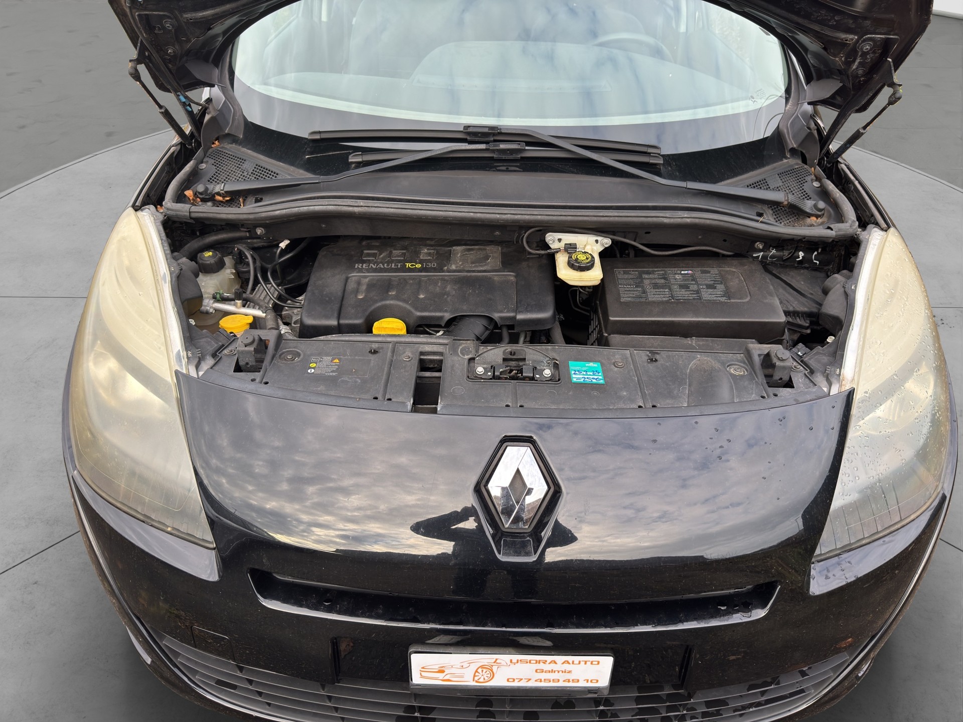 RENAULT Grand Scénic 1.4 16V Turbo Dynamique-image-13