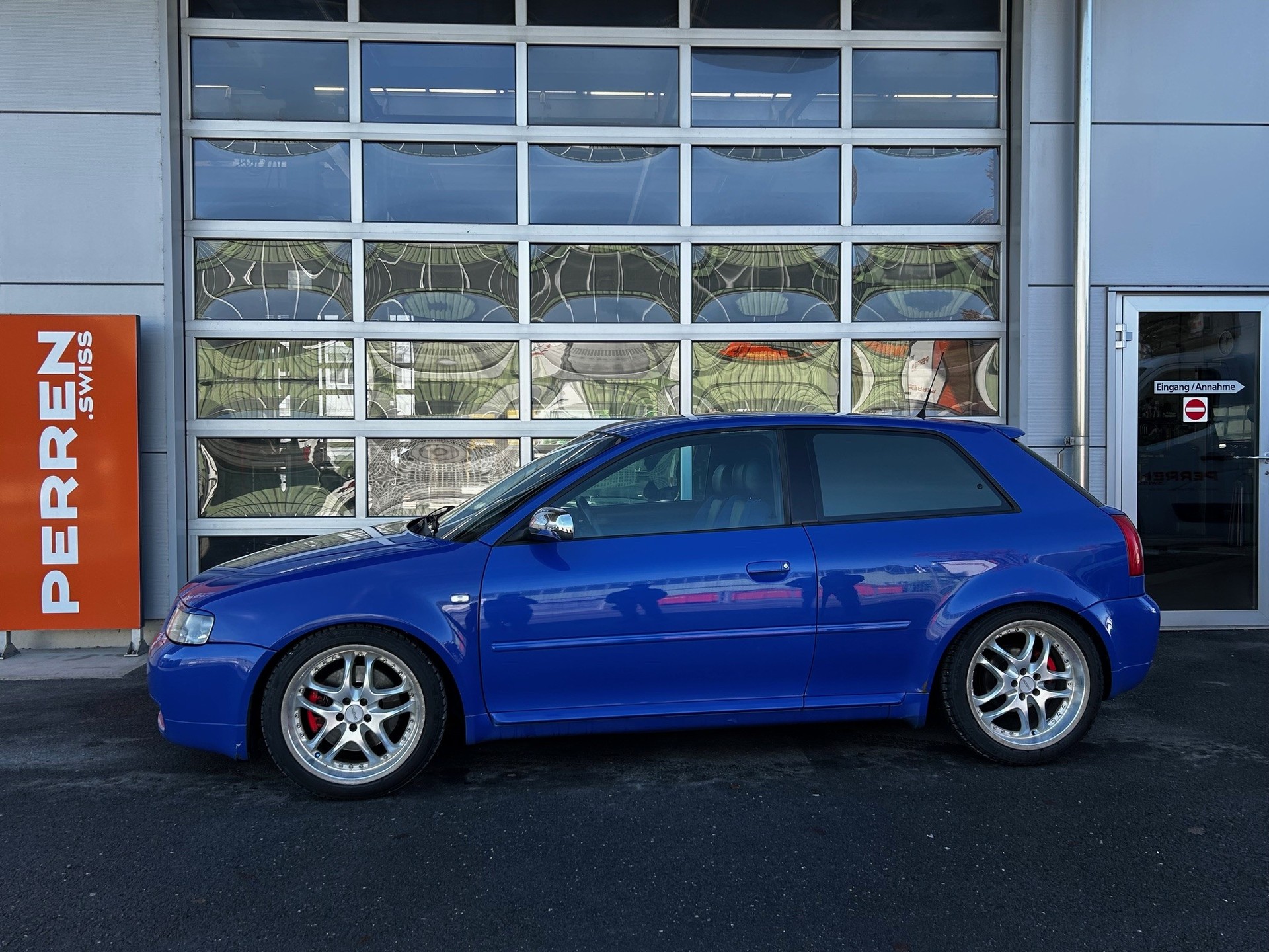 AUDI S3 quattro-image-3