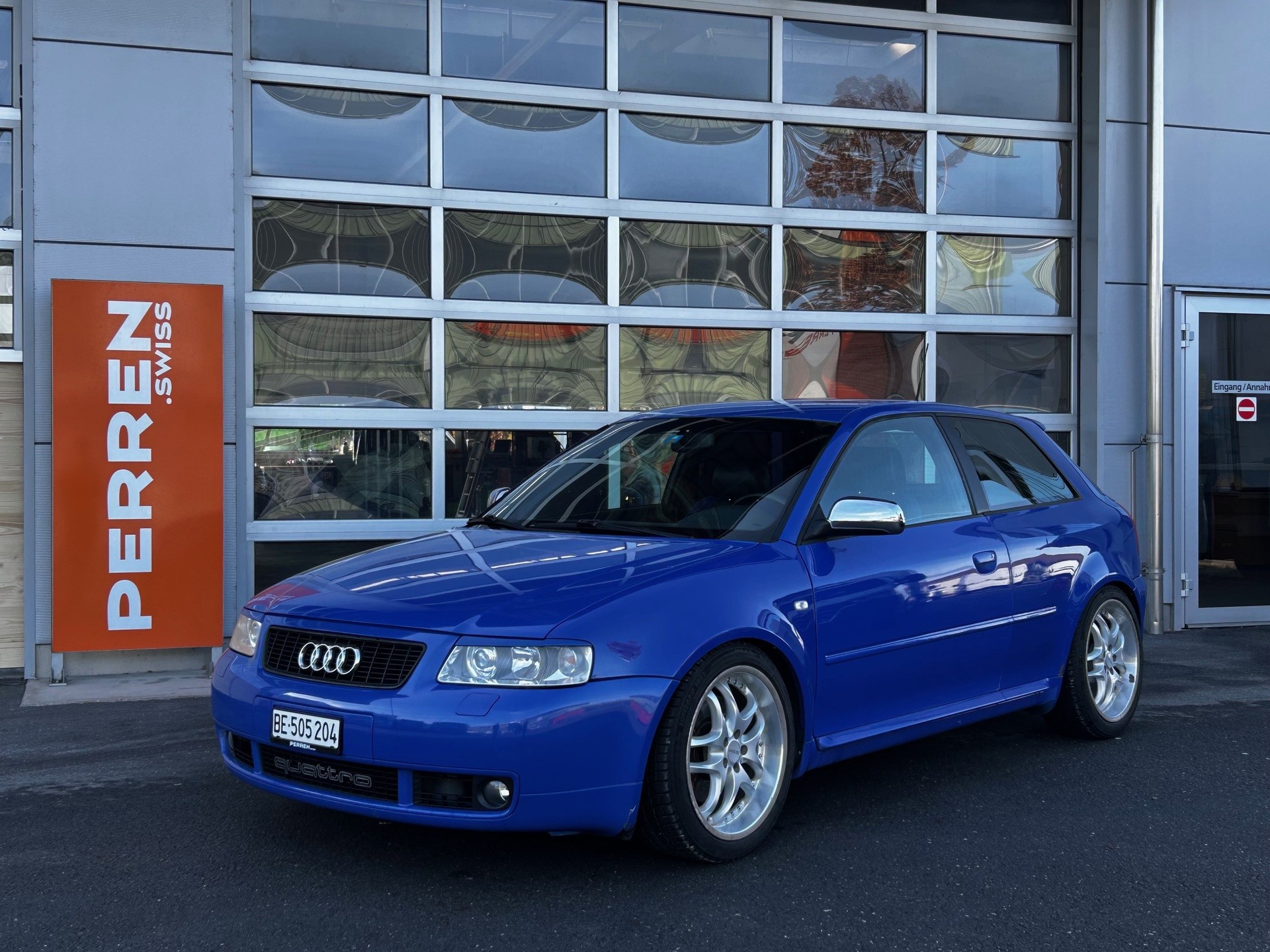 AUDI S3 quattro-image-1