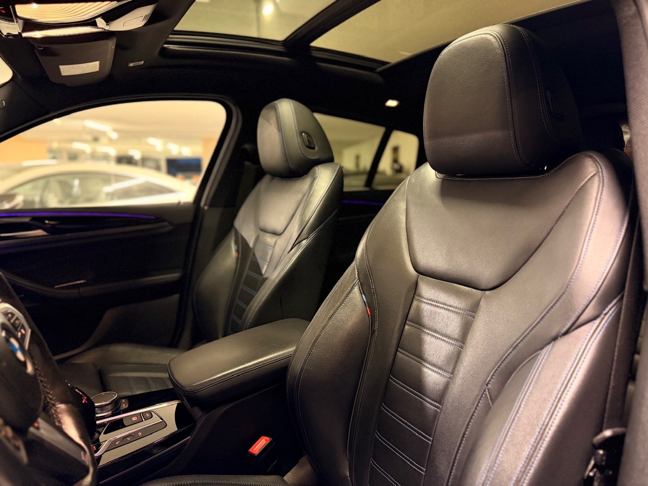 BMW X4 M40i Steptronic-image-12