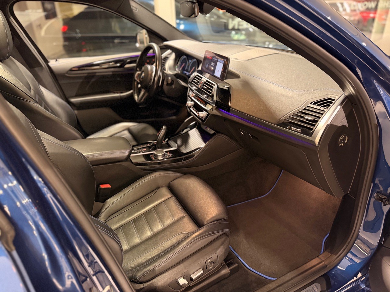 BMW X4 M40i Steptronic-image-25