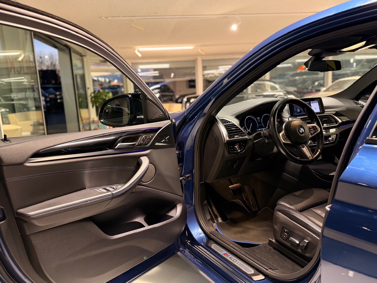 BMW X4 M40i Steptronic-image-8