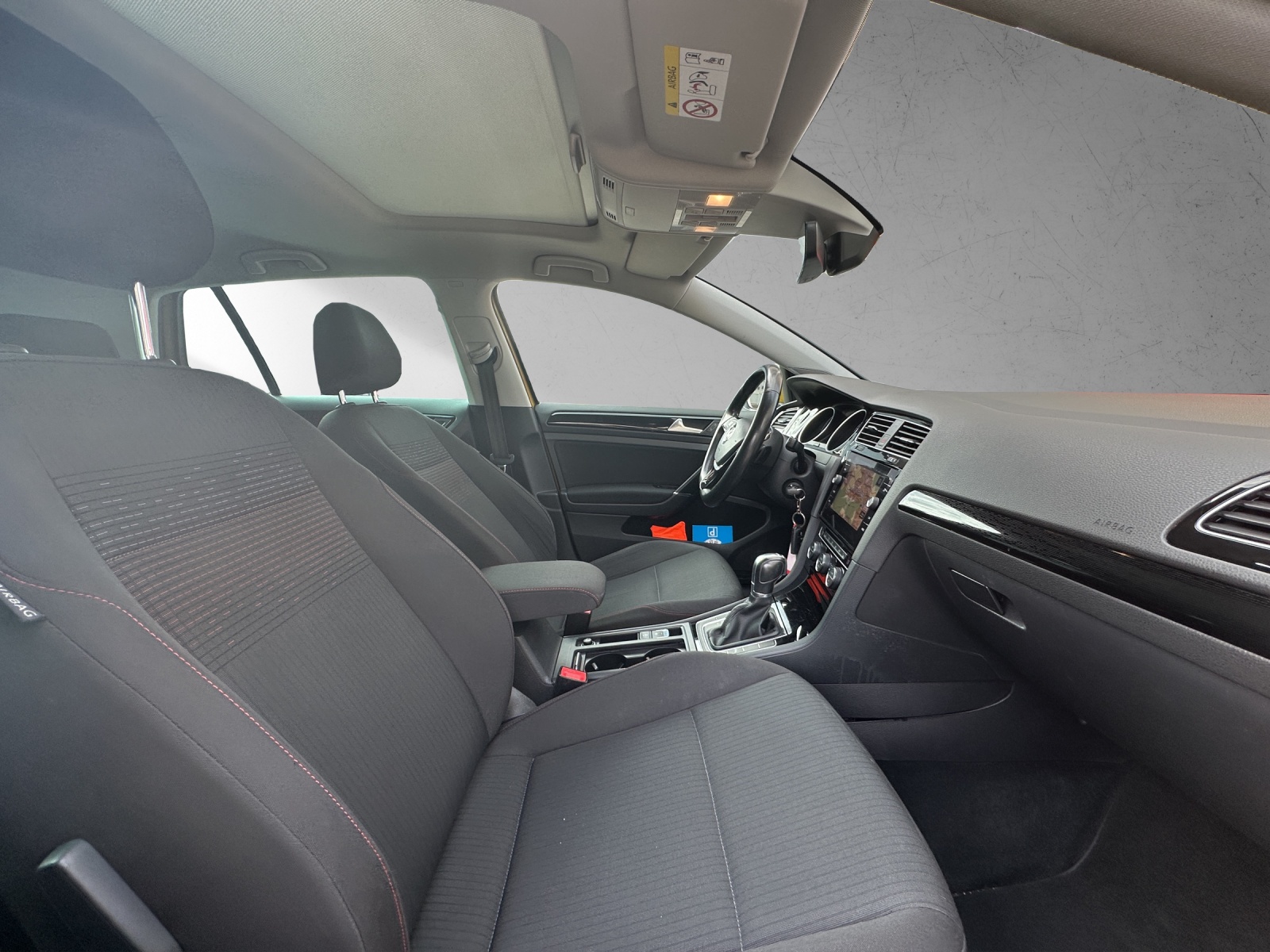 VW Golf 1.5 TSI EVO Comfortline DSG-image-12
