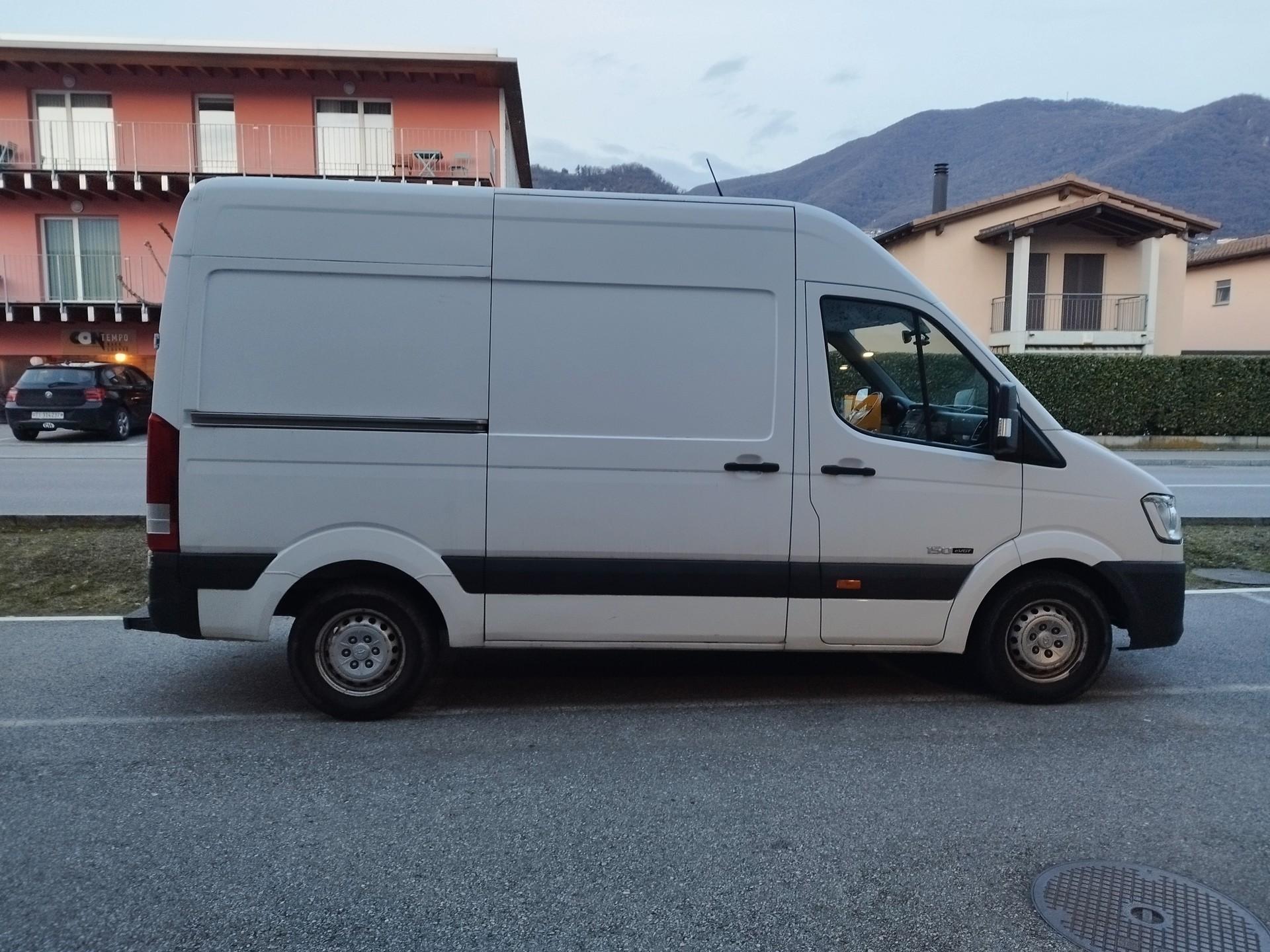 HYUNDAI H350 2.5 CRDi-image-5