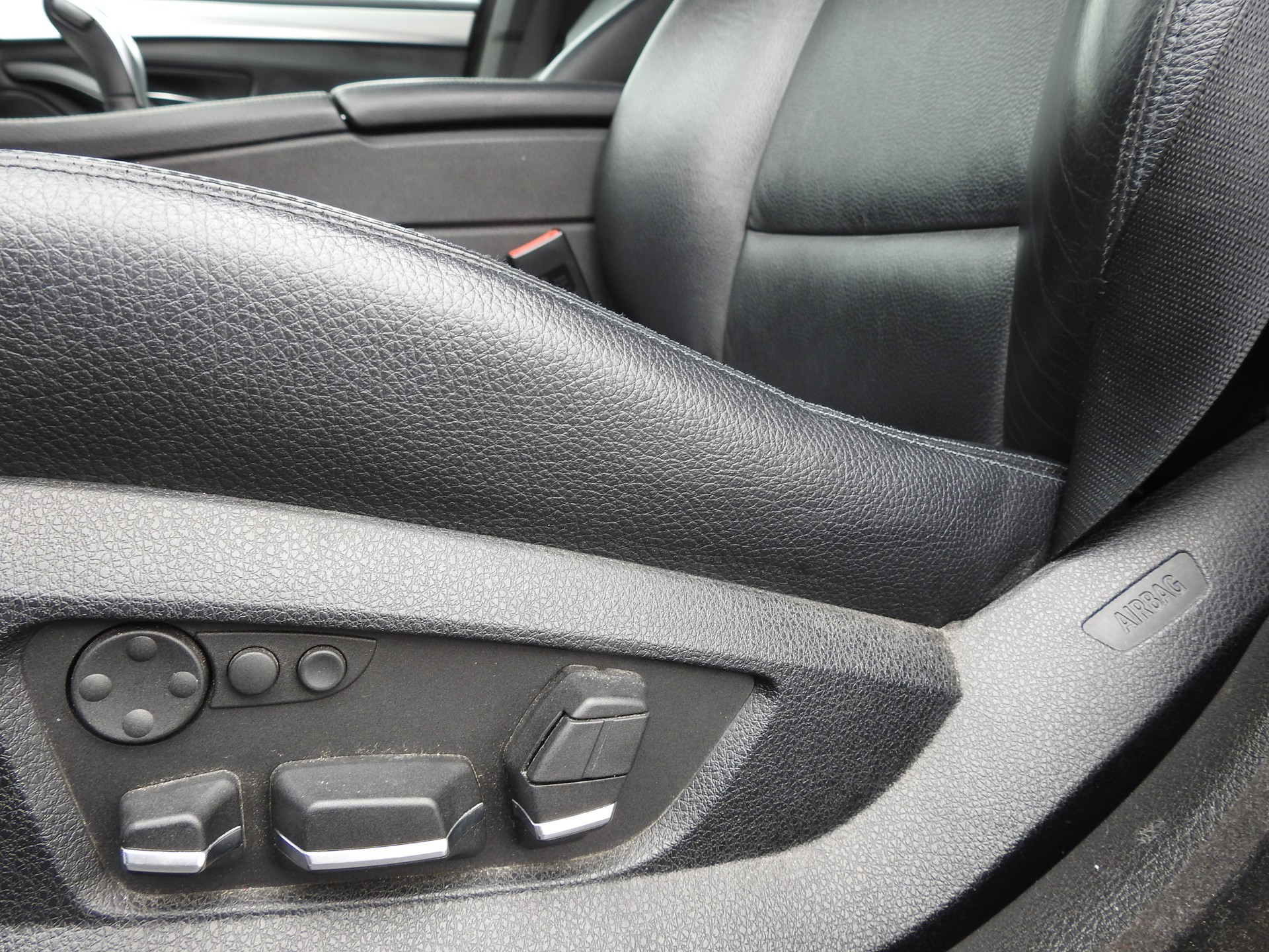 BMW 535i xDrive Touring Steptronic-image-8