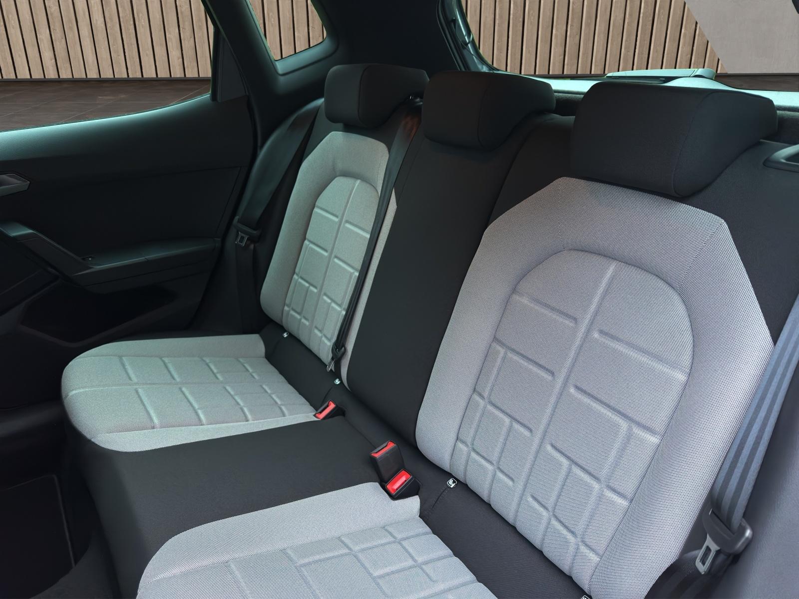 SEAT Arona FR 1.5 TSI-image-14