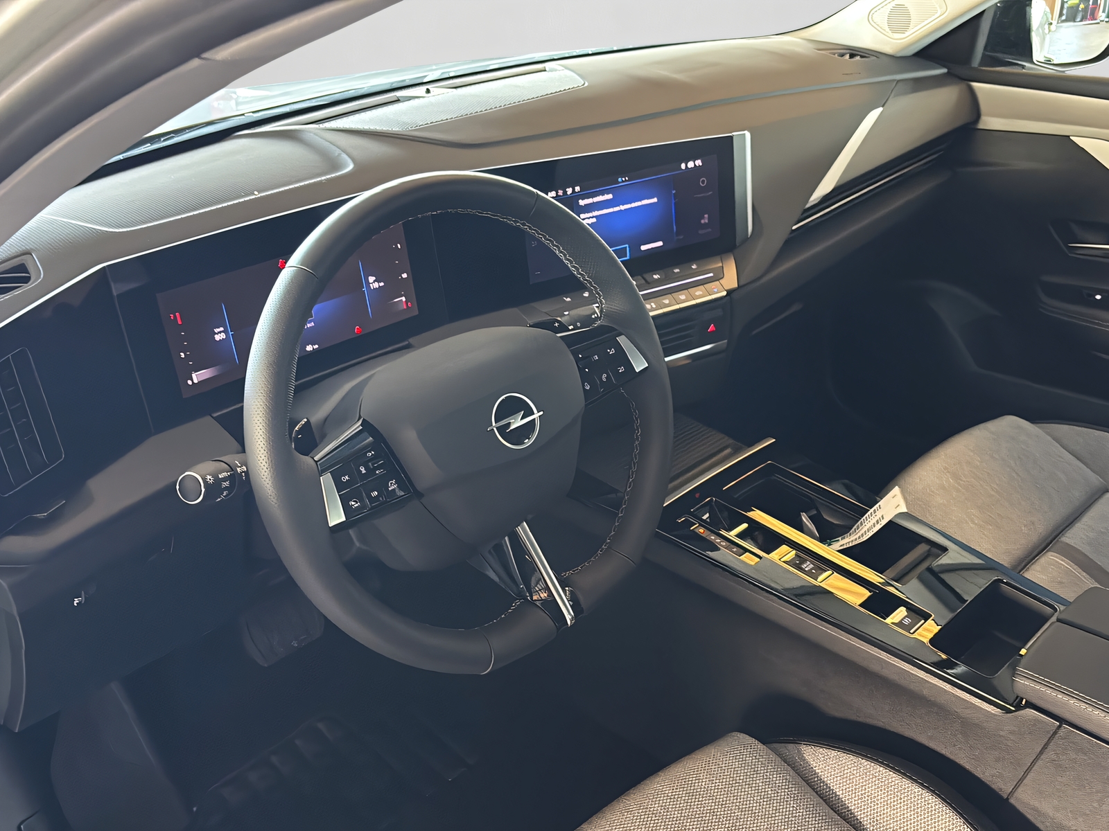 OPEL Astra 1.2 T 130 Elegance-image-12