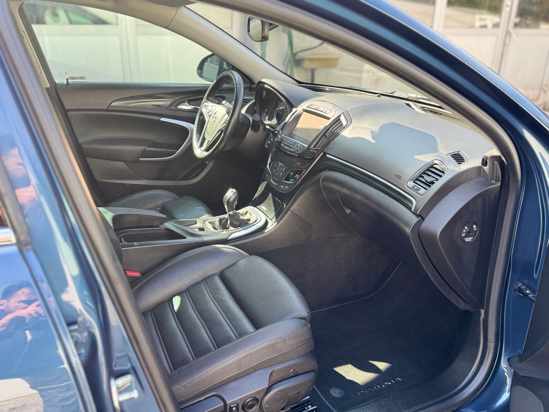 OPEL Insignia Sports Tourer 2.0 CDTI Edition 4WD-image-8