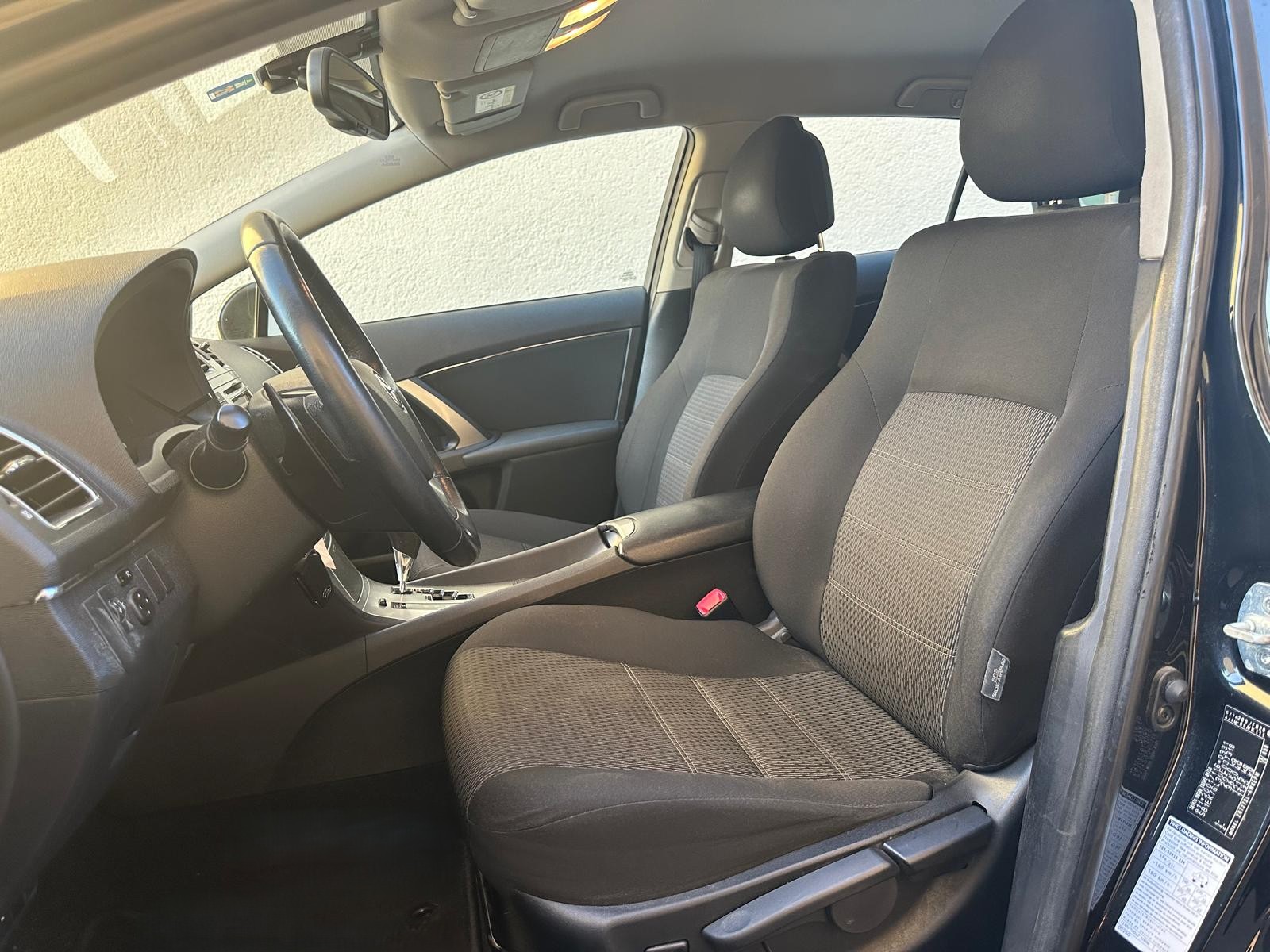 TOYOTA Avensis Sportswagon 2.0 Linea Luna Multidrive-showroom-element-3