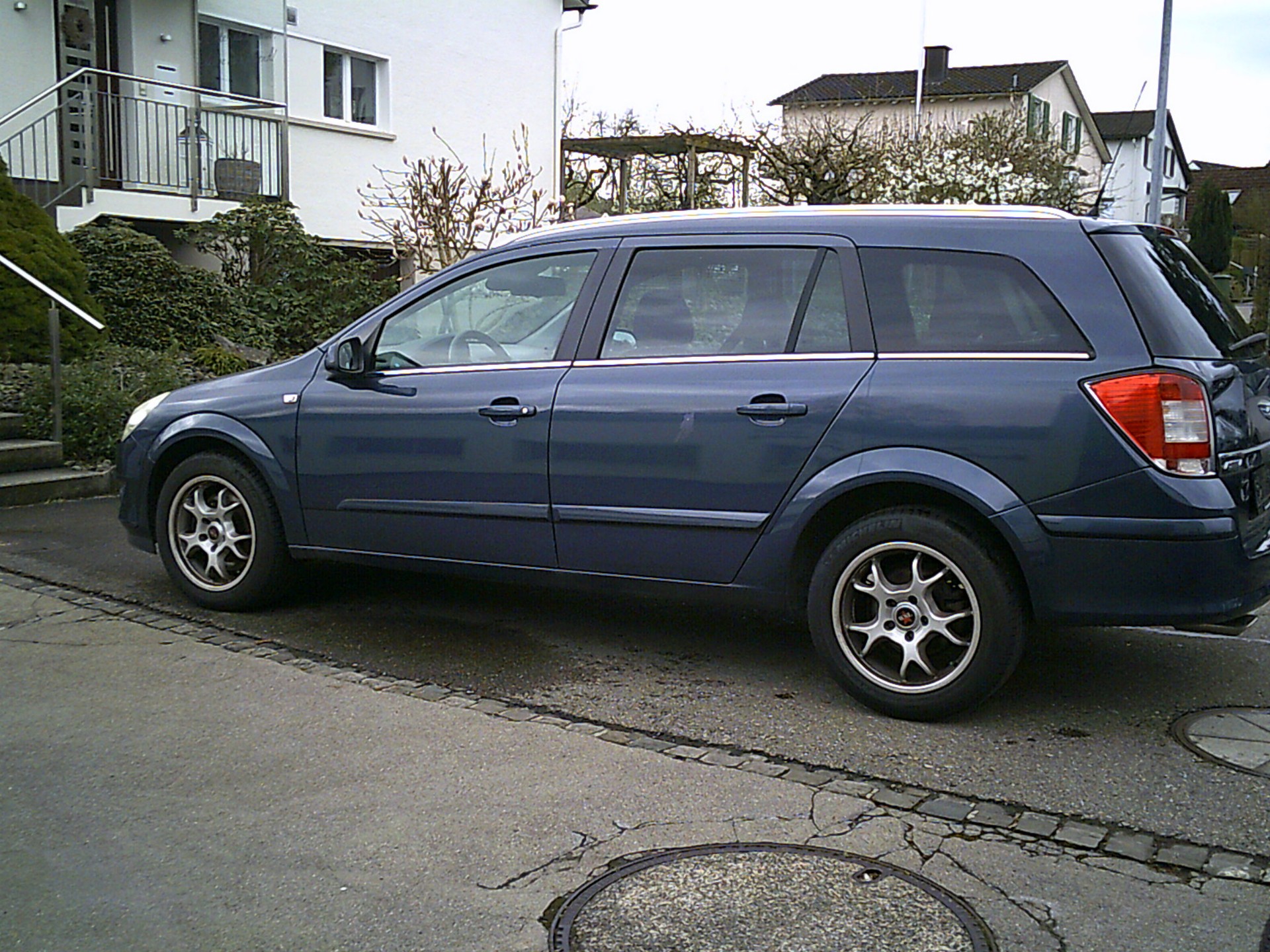 OPEL Astra Caravan 1.6i 16V Turbo Sport-image-4