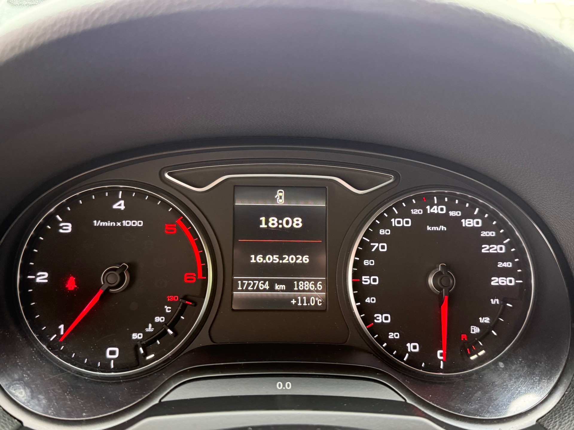 AUDI A3 Limousine 2.0 TDI Ambition-image-13