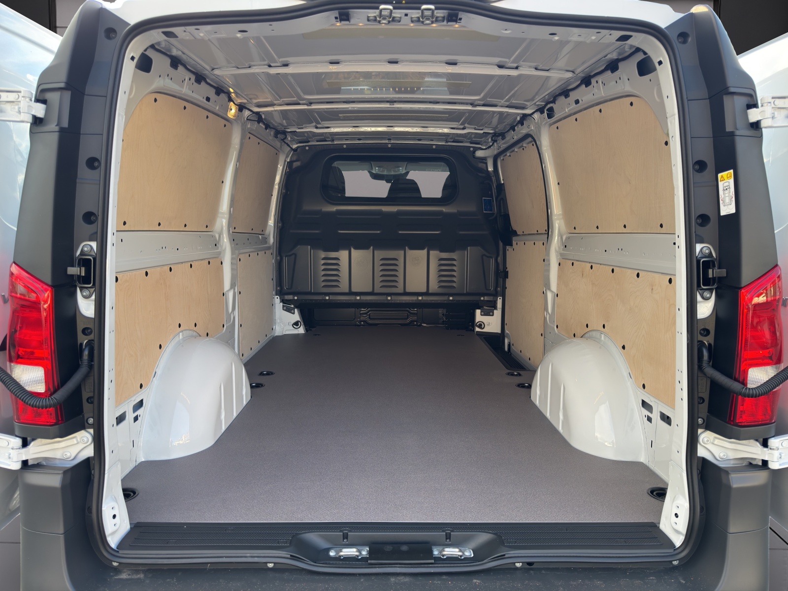 MERCEDES-BENZ Vito 119 CDI Extralang Pro 9G-Tronic-image-8
