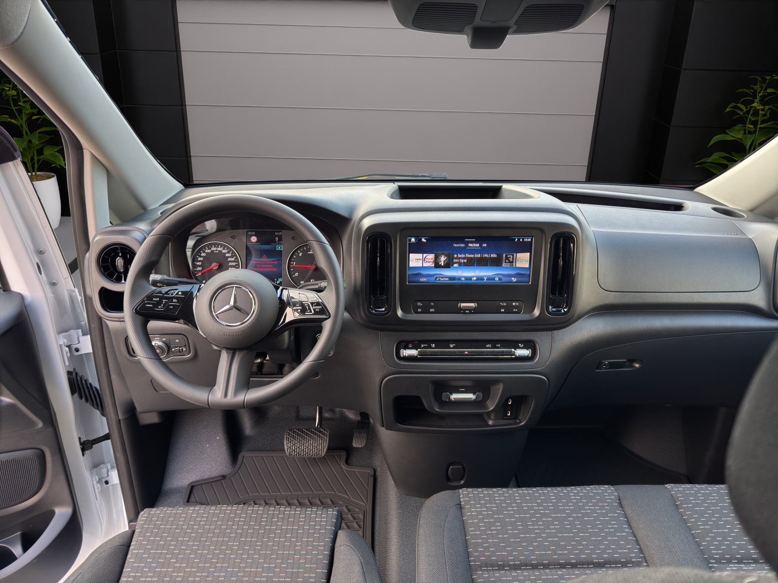 MERCEDES-BENZ Vito 119 CDI Extralang Pro 9G-Tronic-image-9