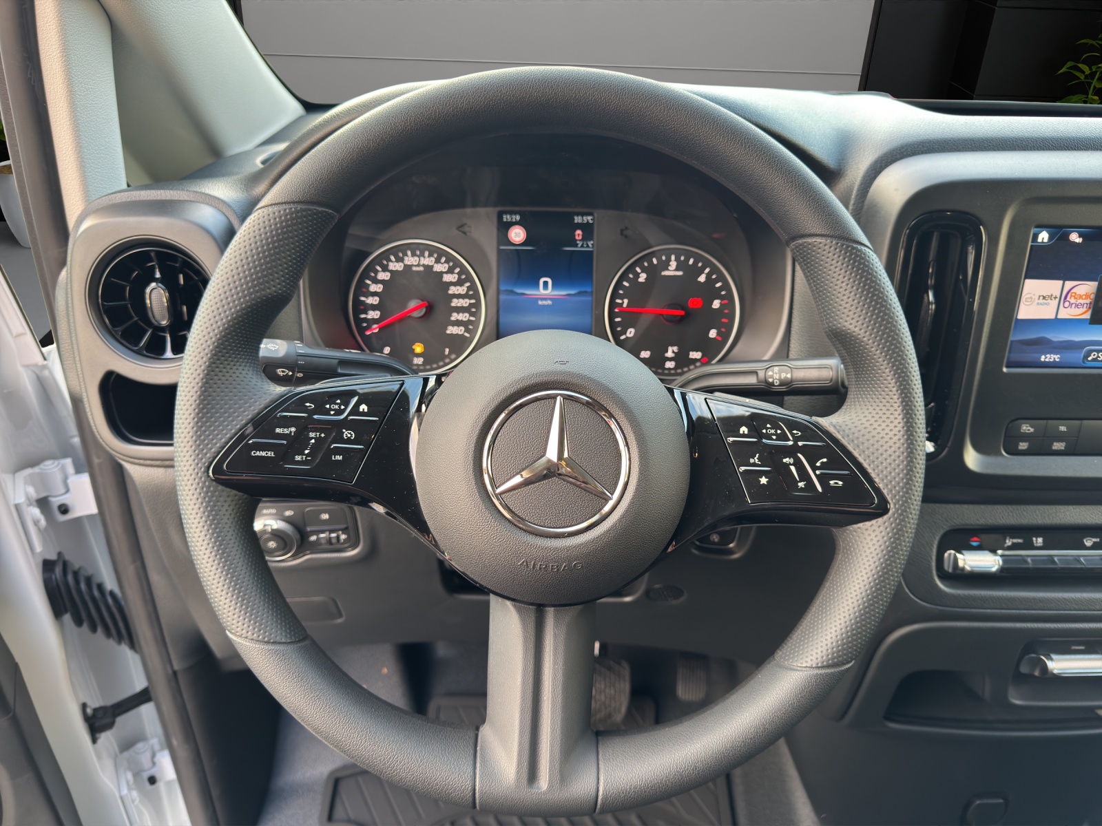 MERCEDES-BENZ Vito 119 CDI Extralang Pro 9G-Tronic-image-10