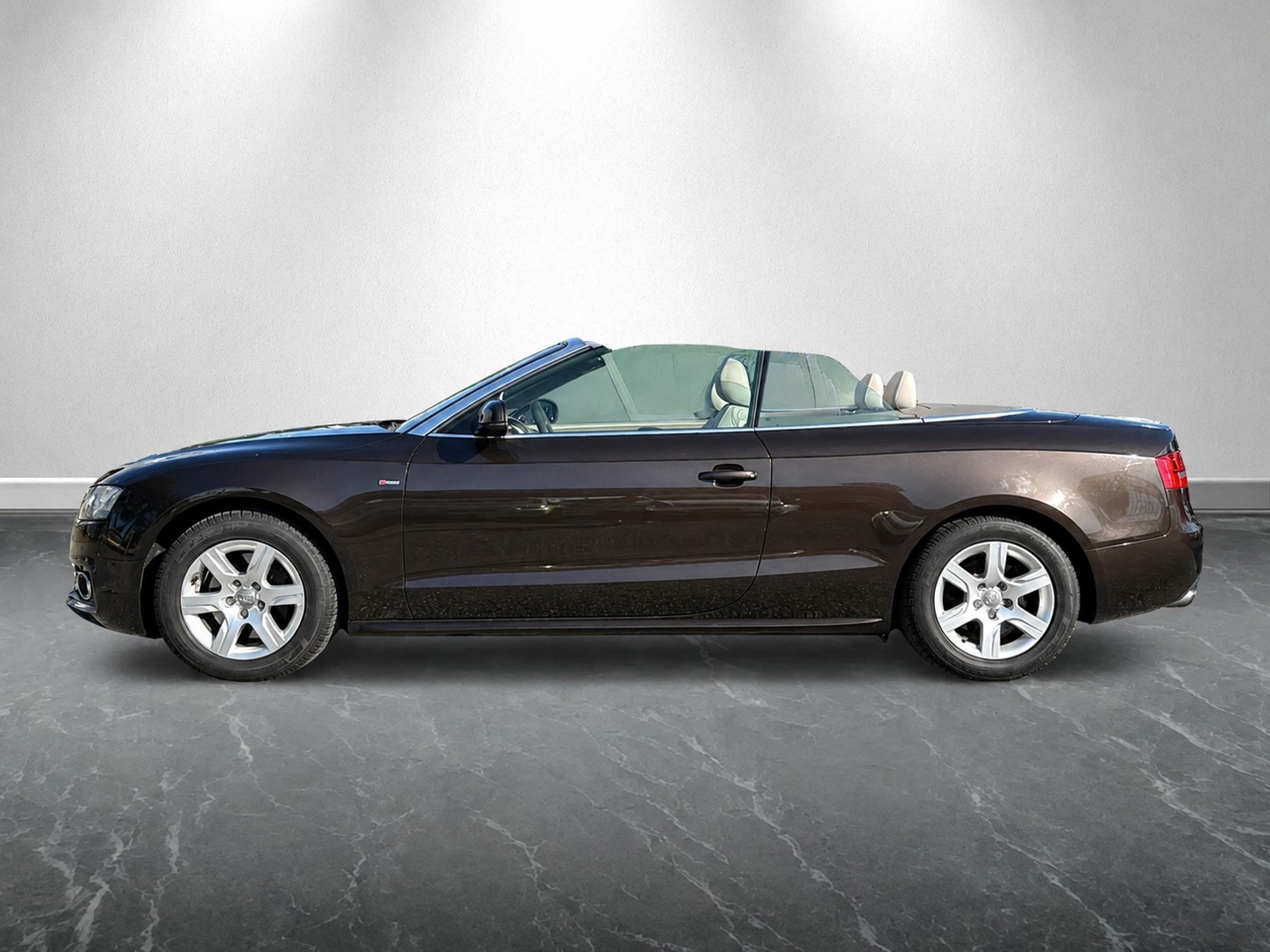 AUDI A5 Cabriolet 2.0 TFSI quattro S-tronic-showroom-element-2